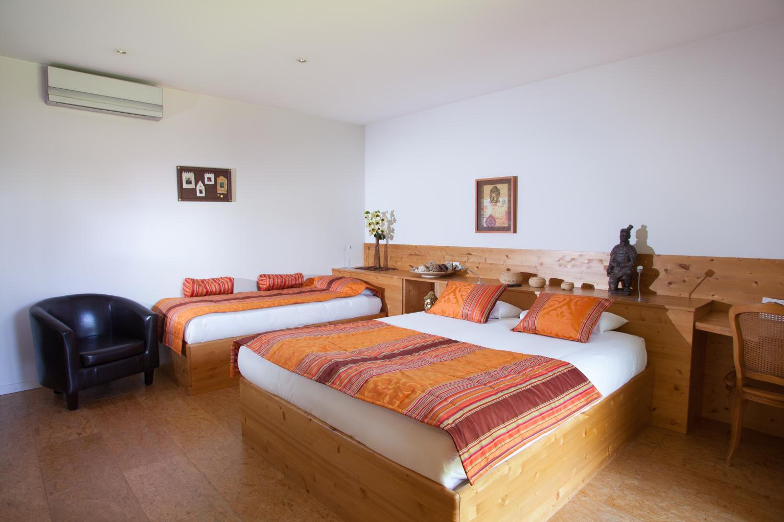 Triple Room with Garden View photo 2