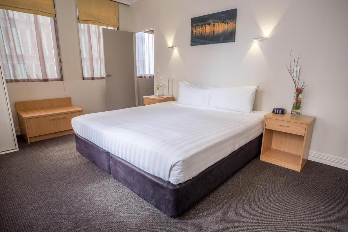 1 Bedroom Apartment - Photo 7