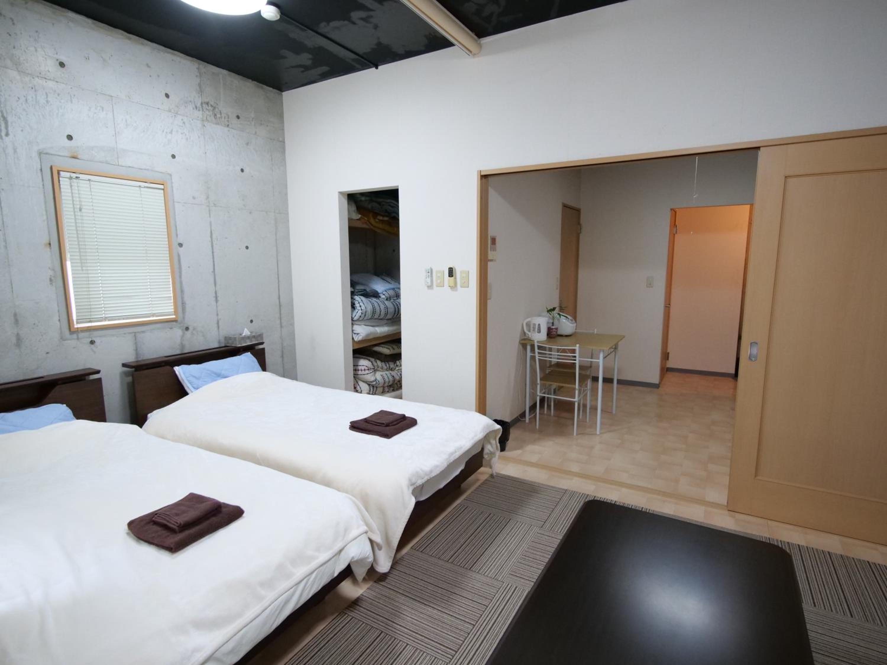Apartment - Photo 8