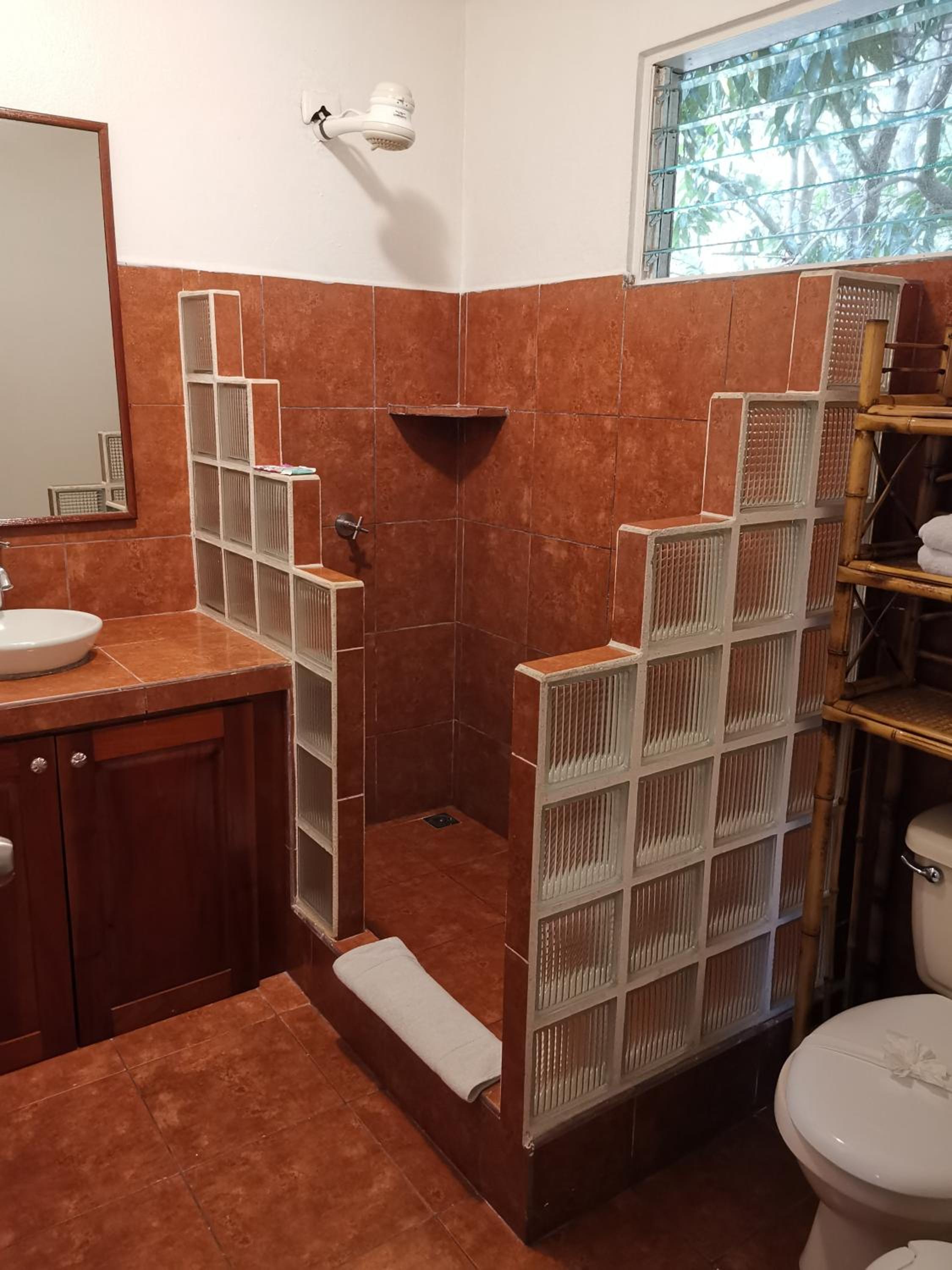 Comfort Room photo 3