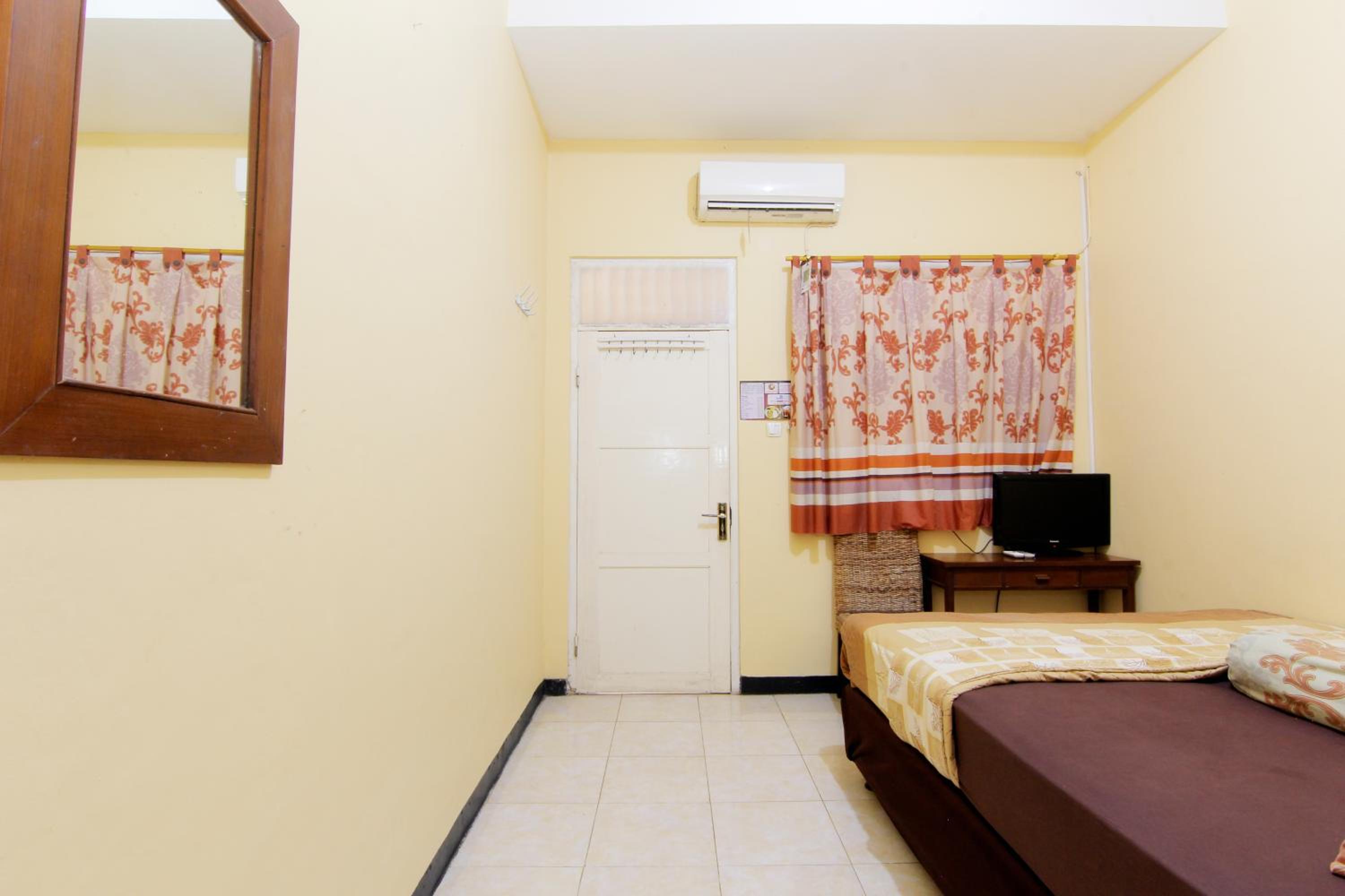 Standard Double Room - Photo 20