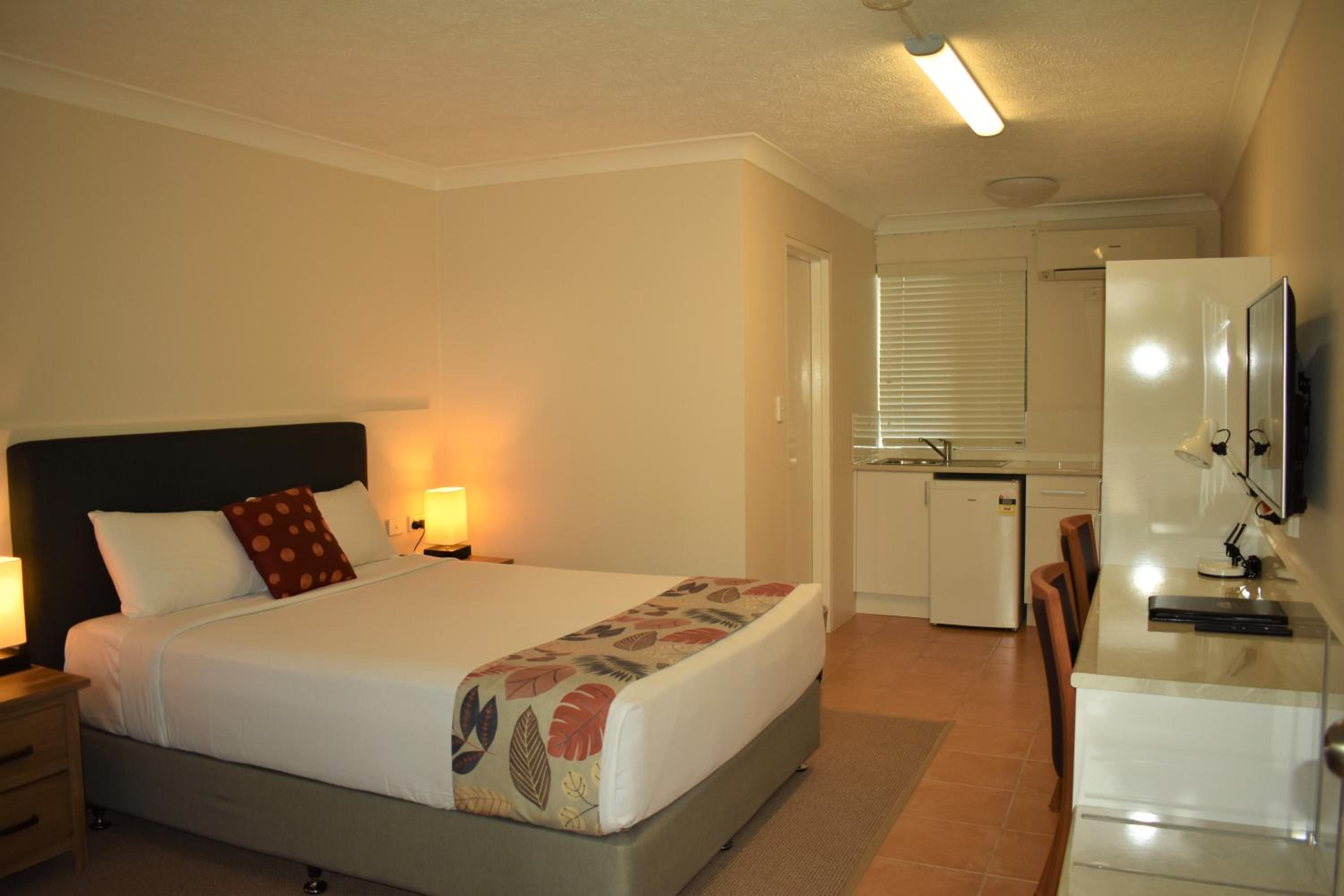Queen Room - Photo 4
