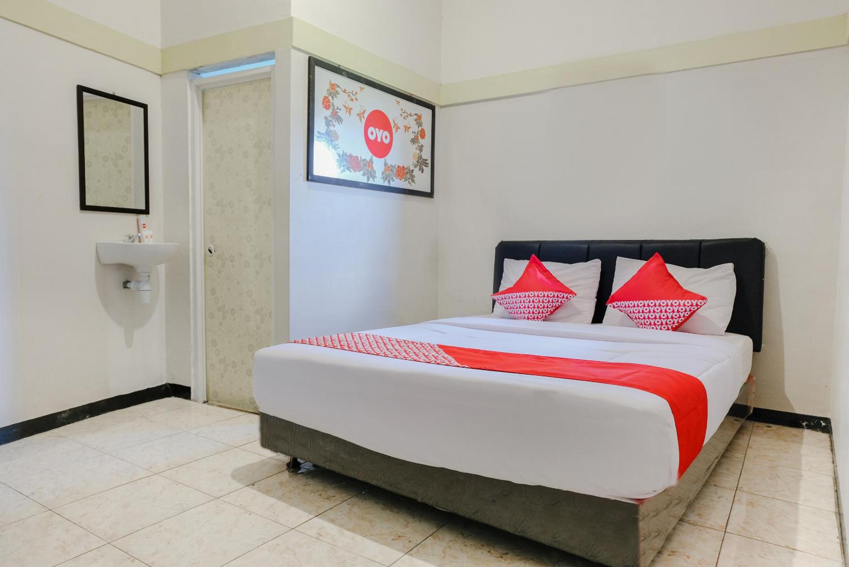 Deluxe Double Room photo 3