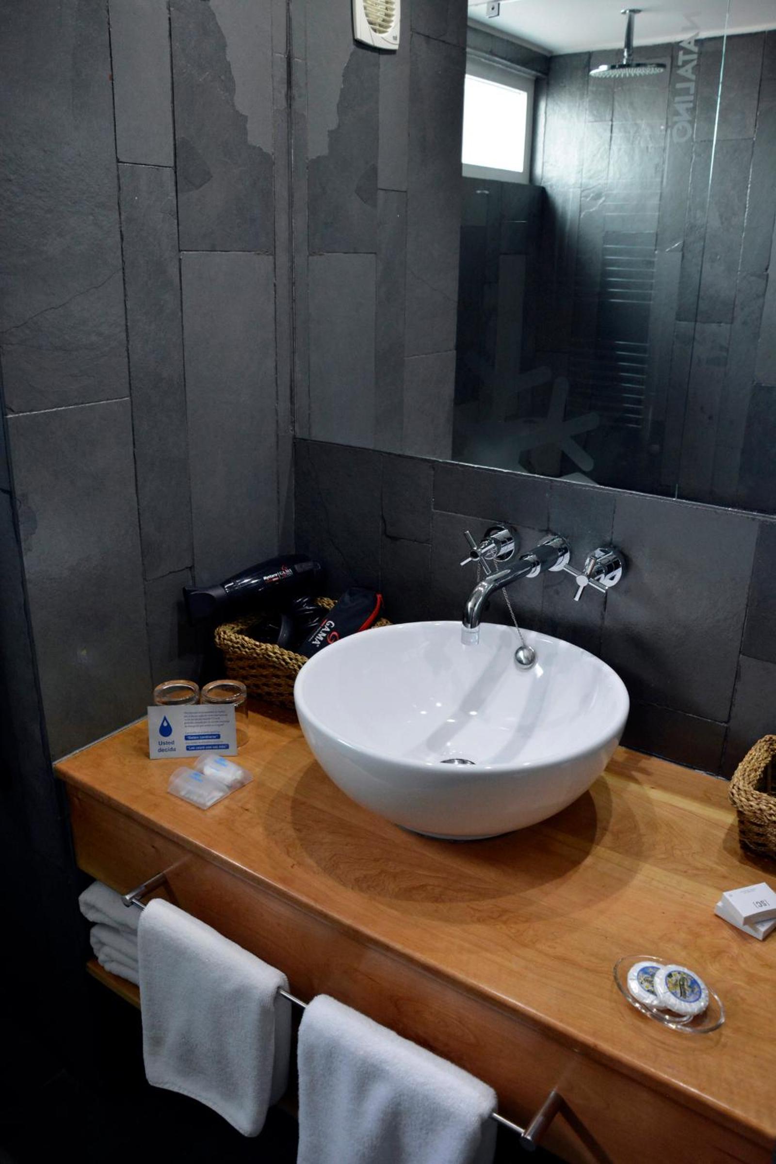 Junior Suite (2 Adults) photo 3