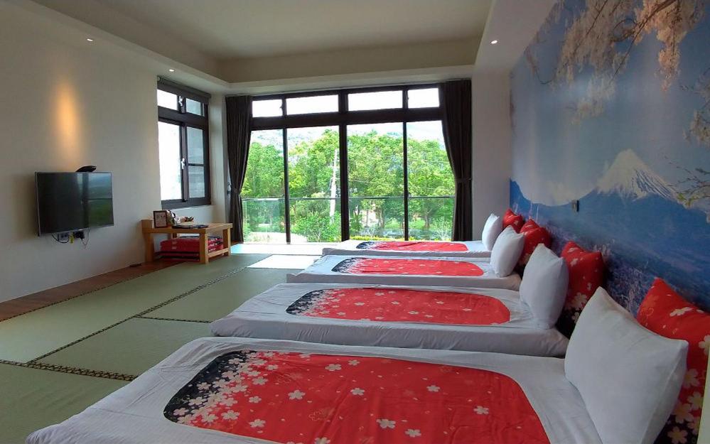 Japanese-Style Quadruple Room photo 2