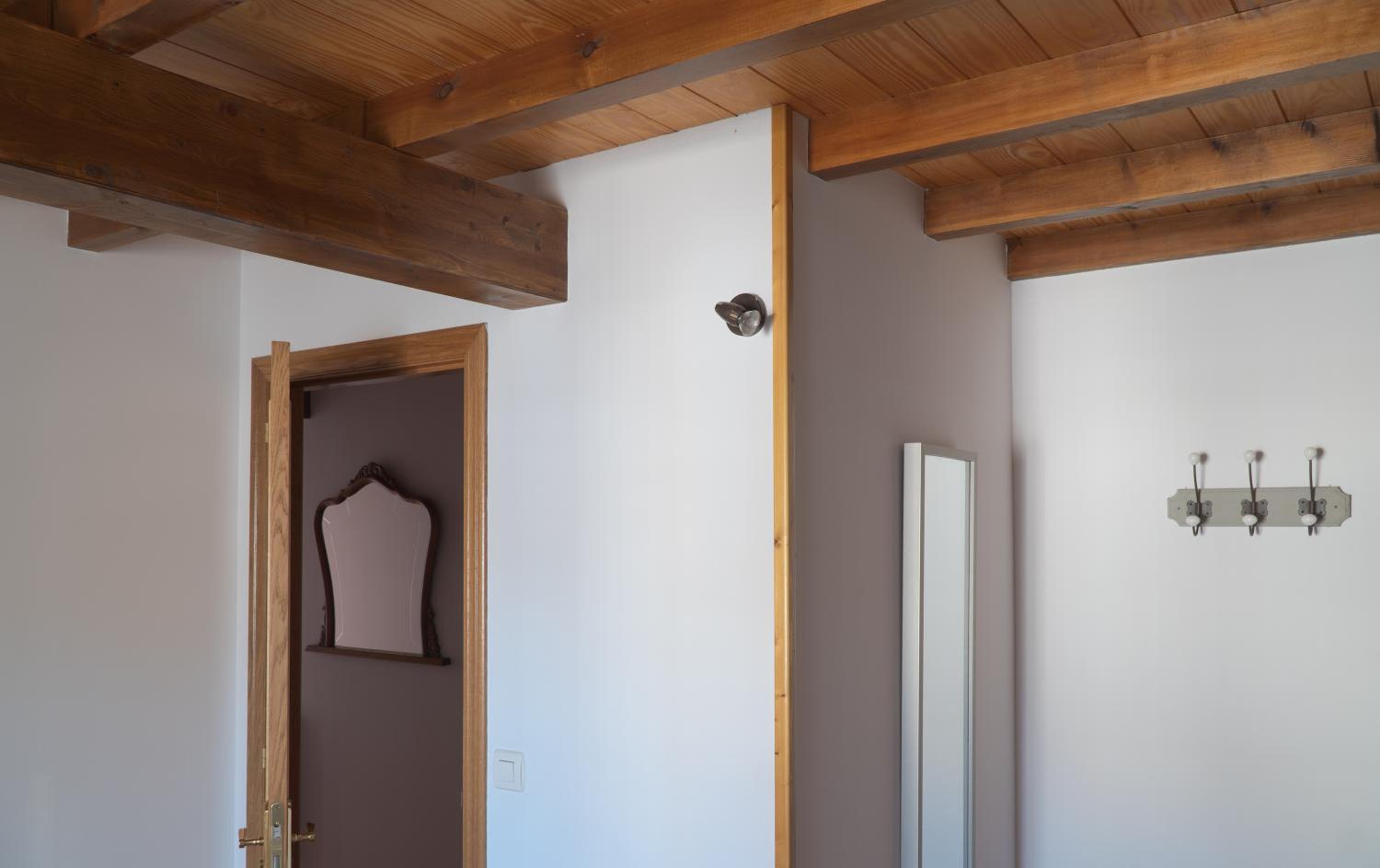 Superior Two-Bedroom Apartment (5 Adults) photo 3