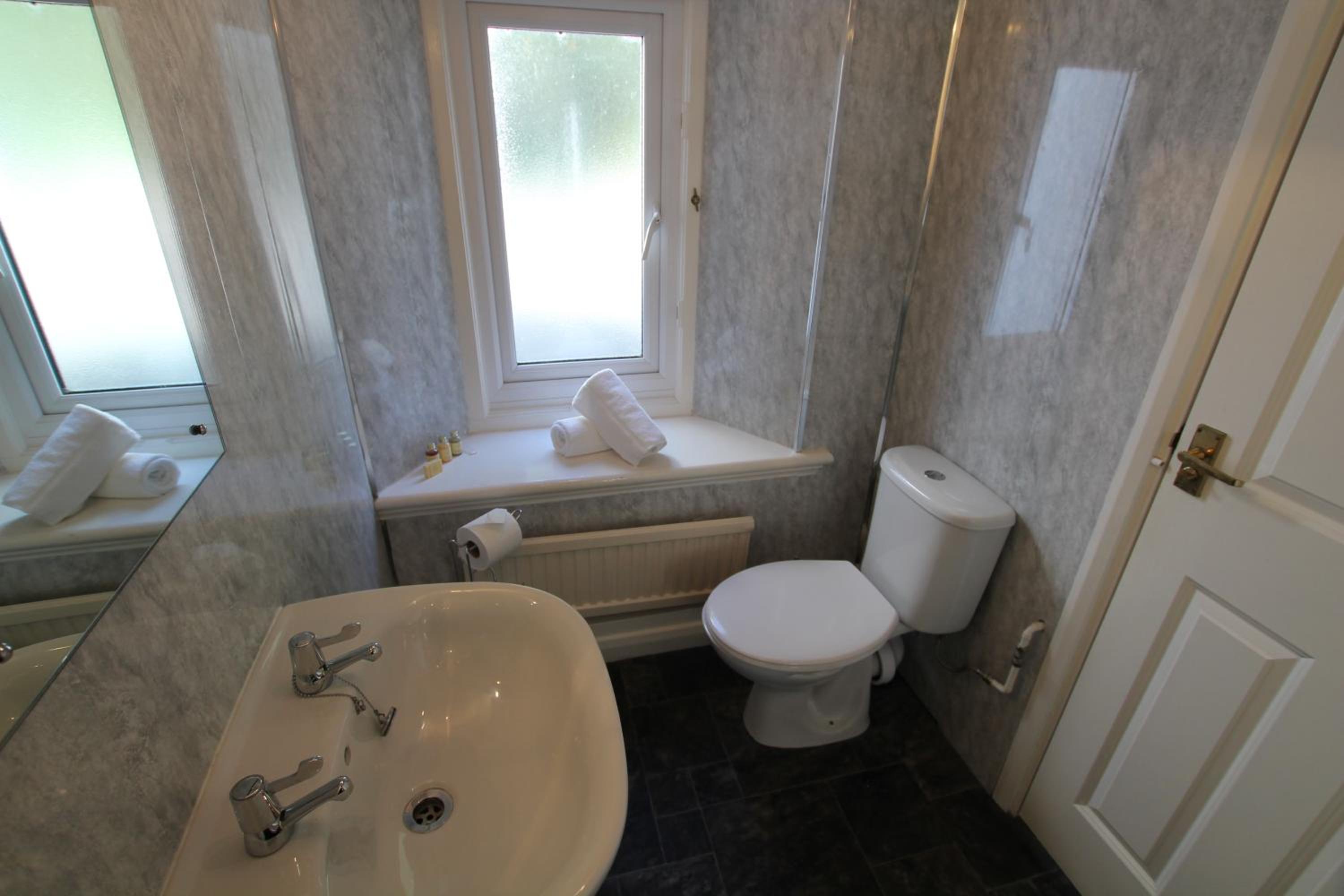 Standard Double Room photo 3