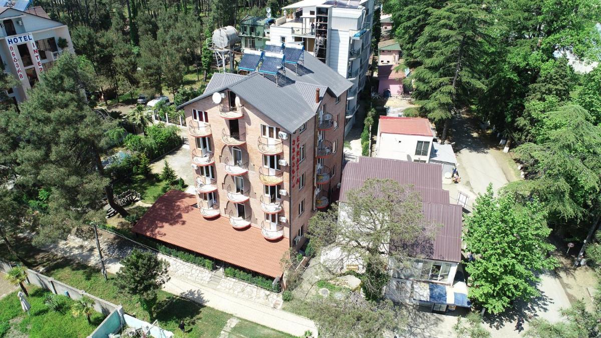 Double Room with Balcony photo 2