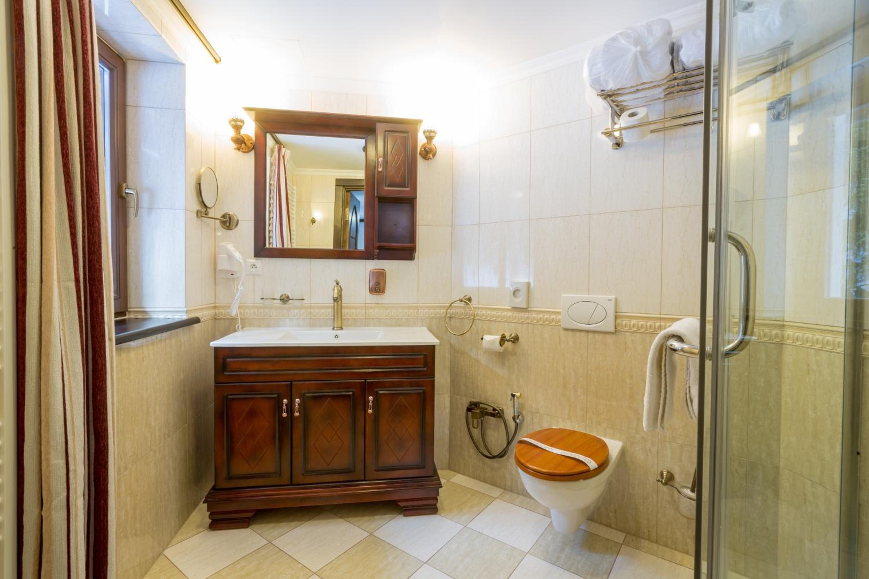 Suite Twin Room photo 3