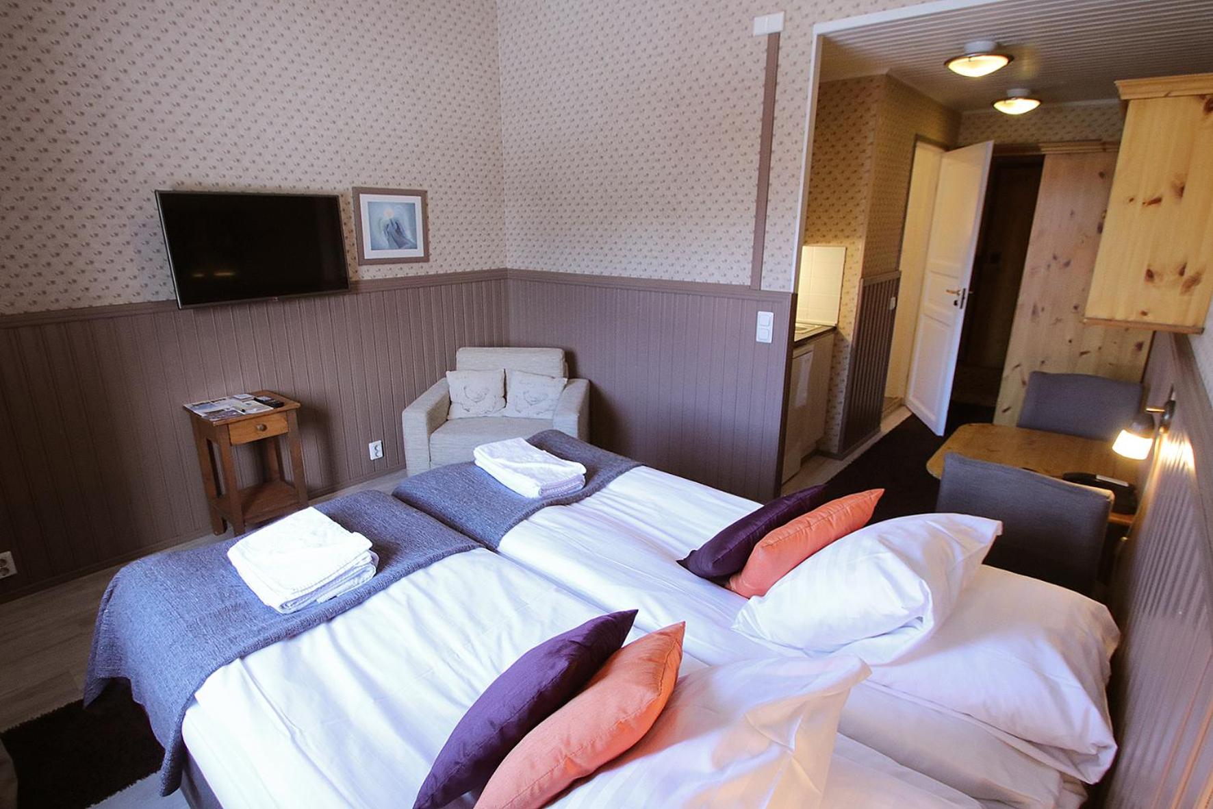 Standard Twin Room with Sauna - Photo 1