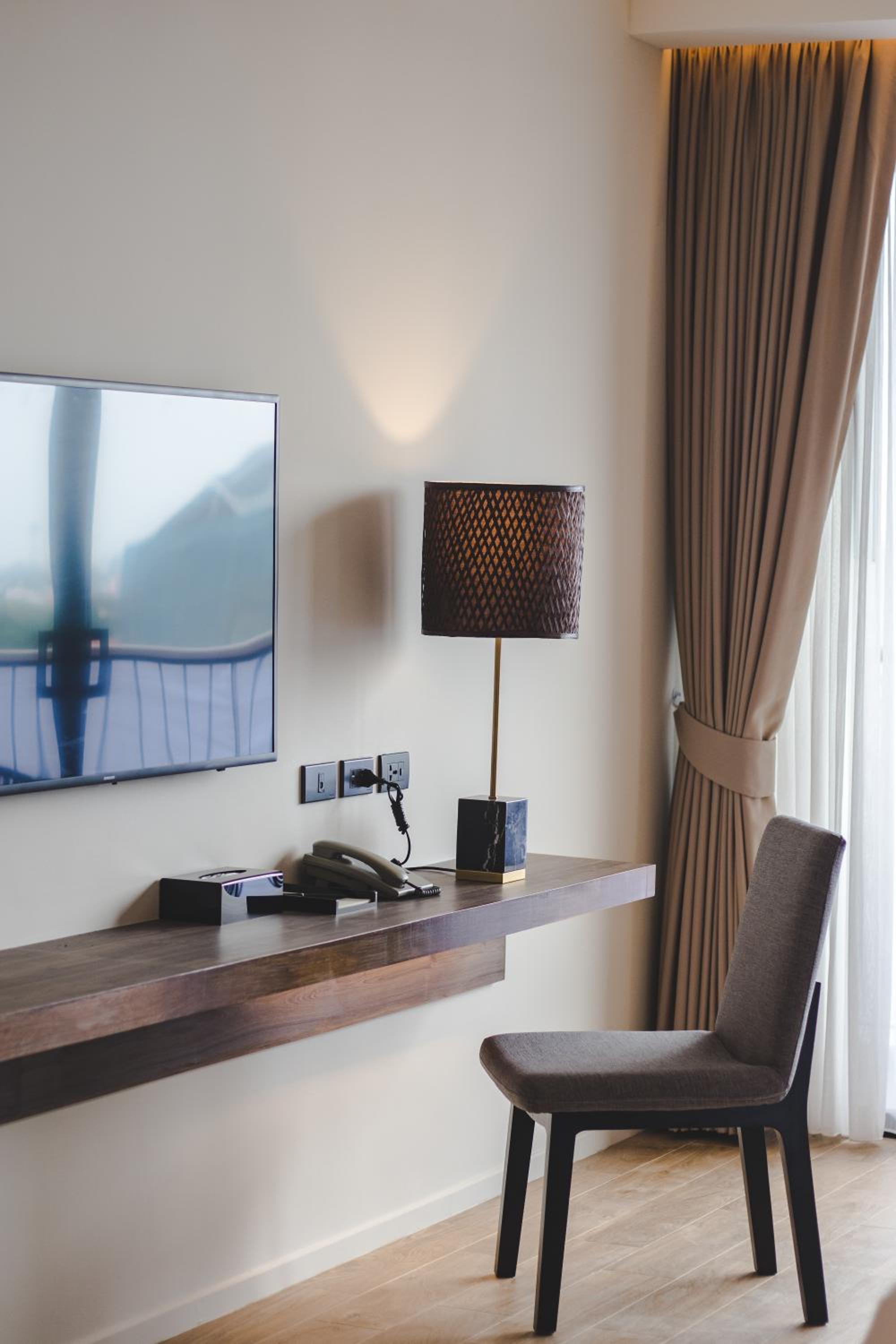 Sea View Grand Deluxe Twin room - Photo 3