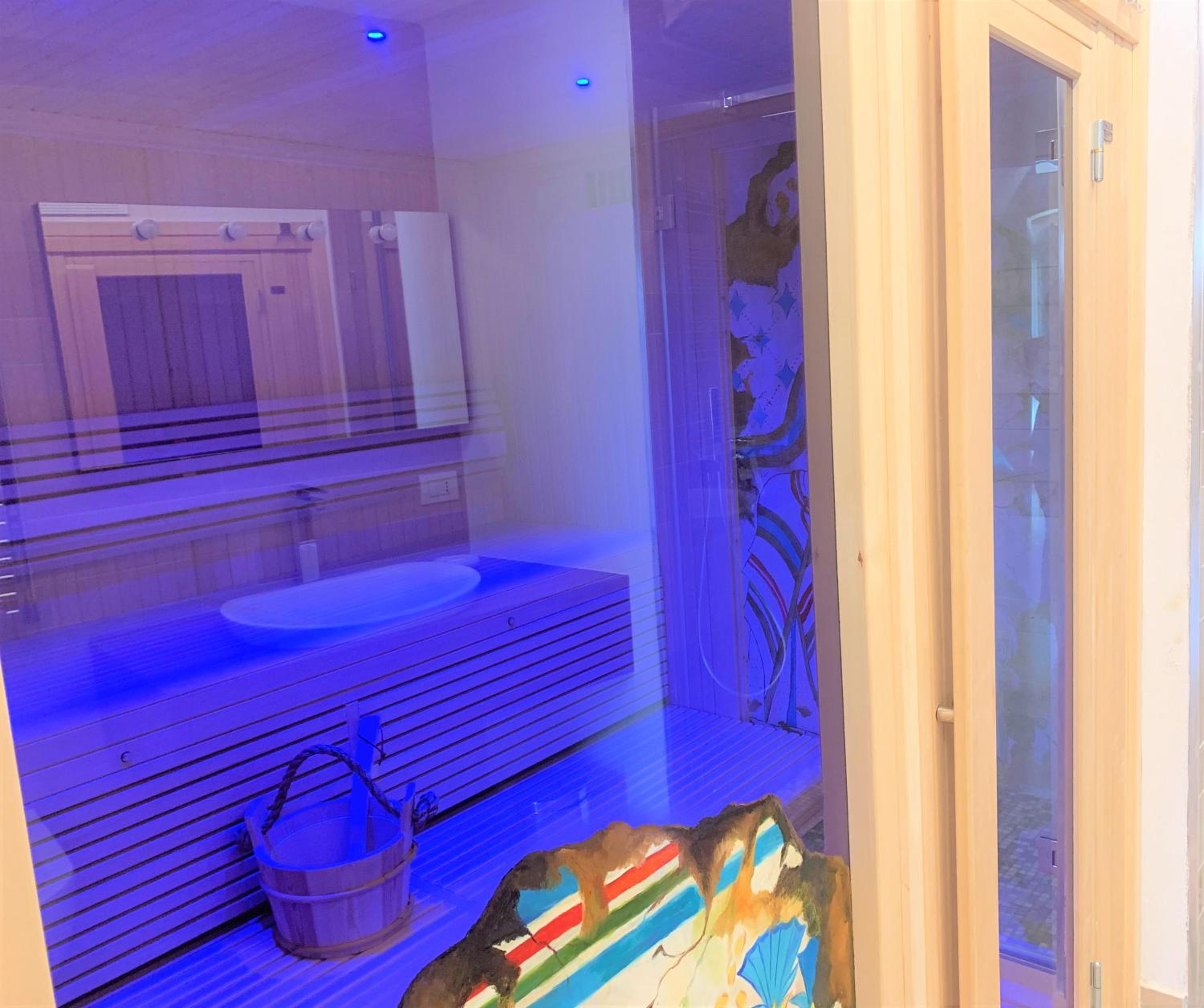 Suite with Sauna - Annex  - Photo 27