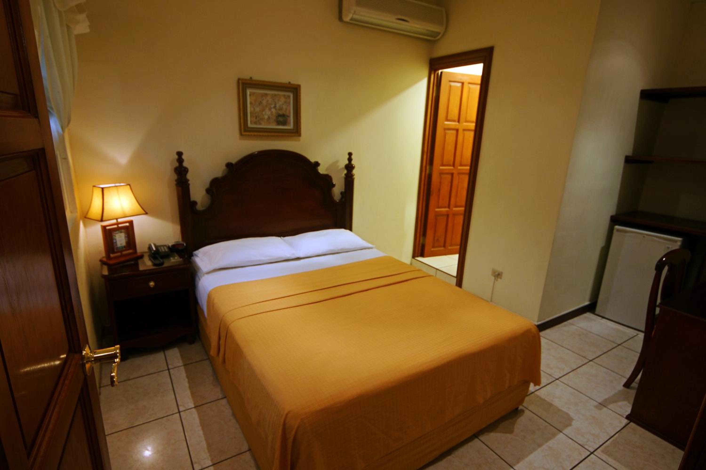 Double Room - Photo 1