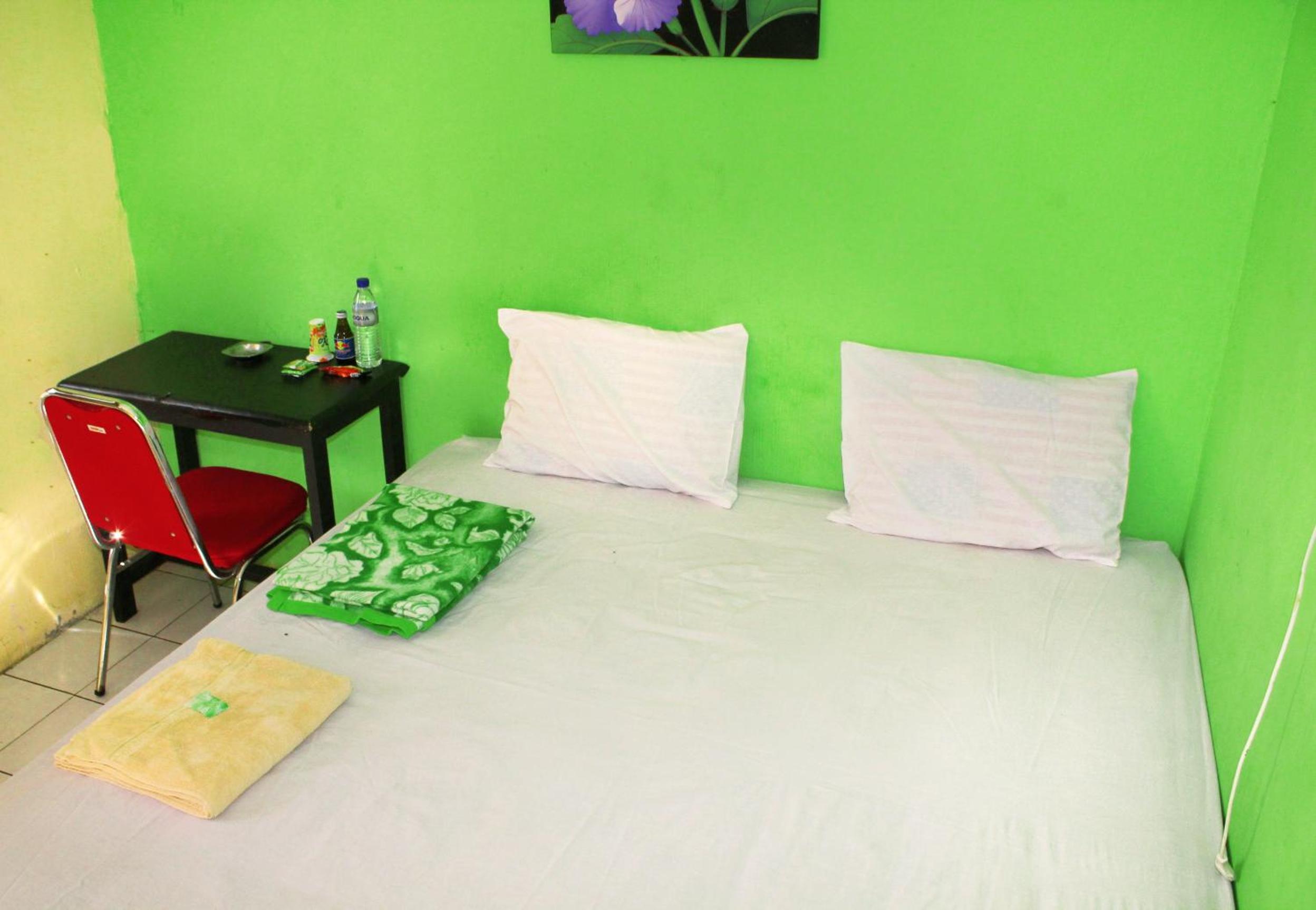 Standard Double Room with Fan photo 1