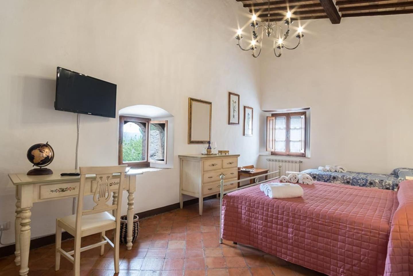 Triple Room - Photo 6