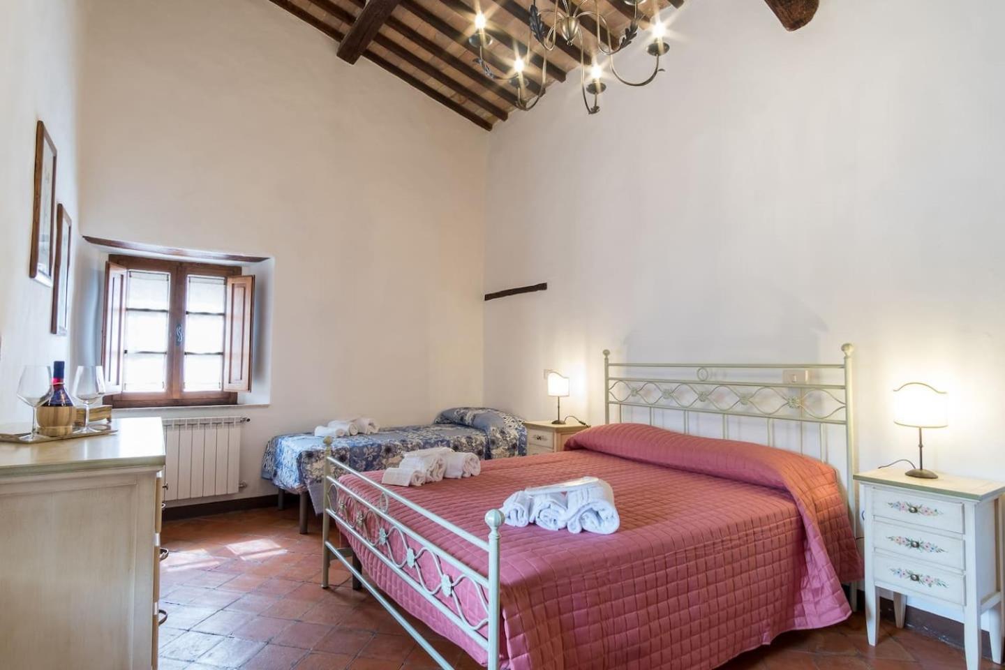 Triple Room - Photo 7