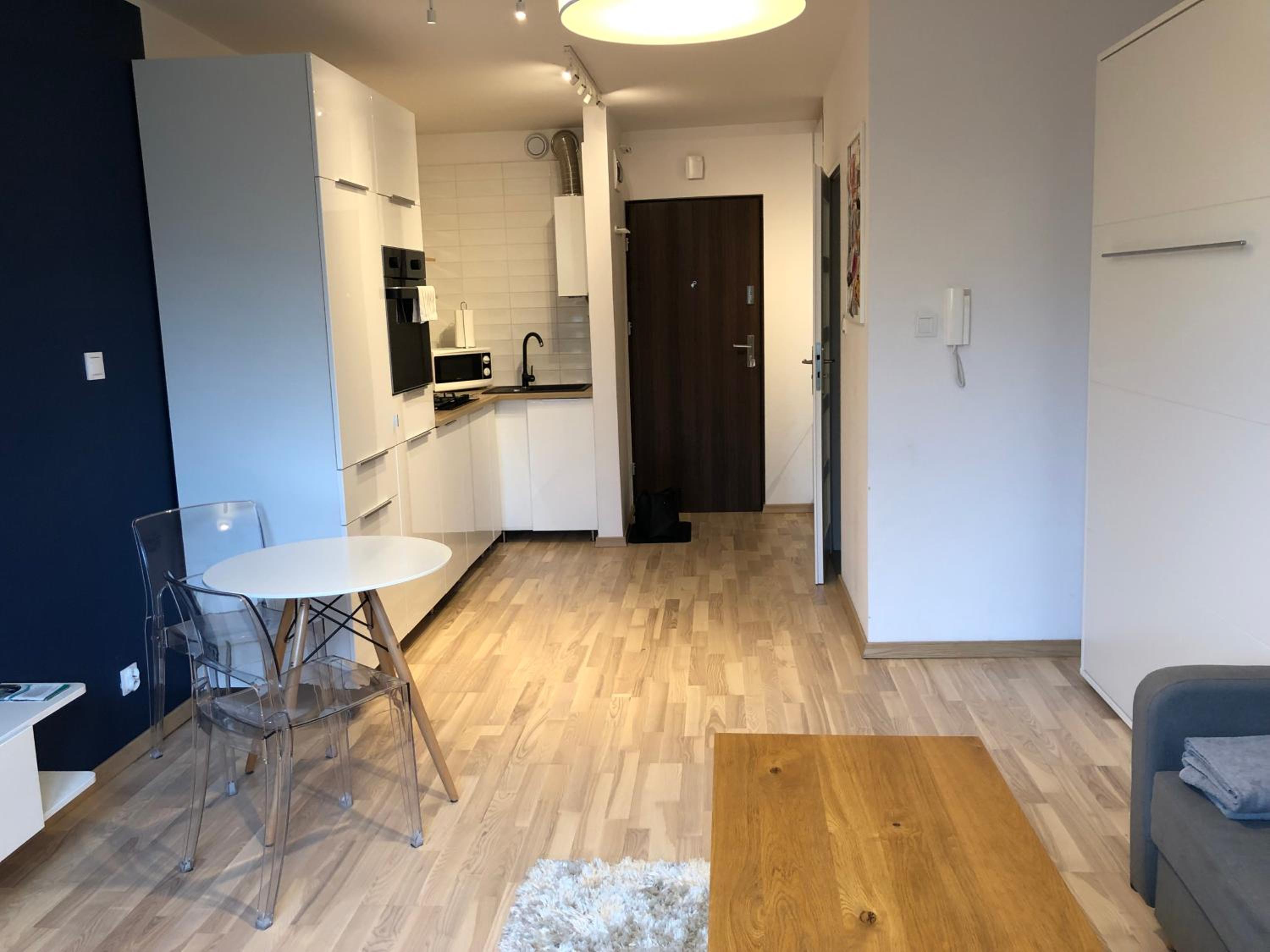 Apartment photo 2