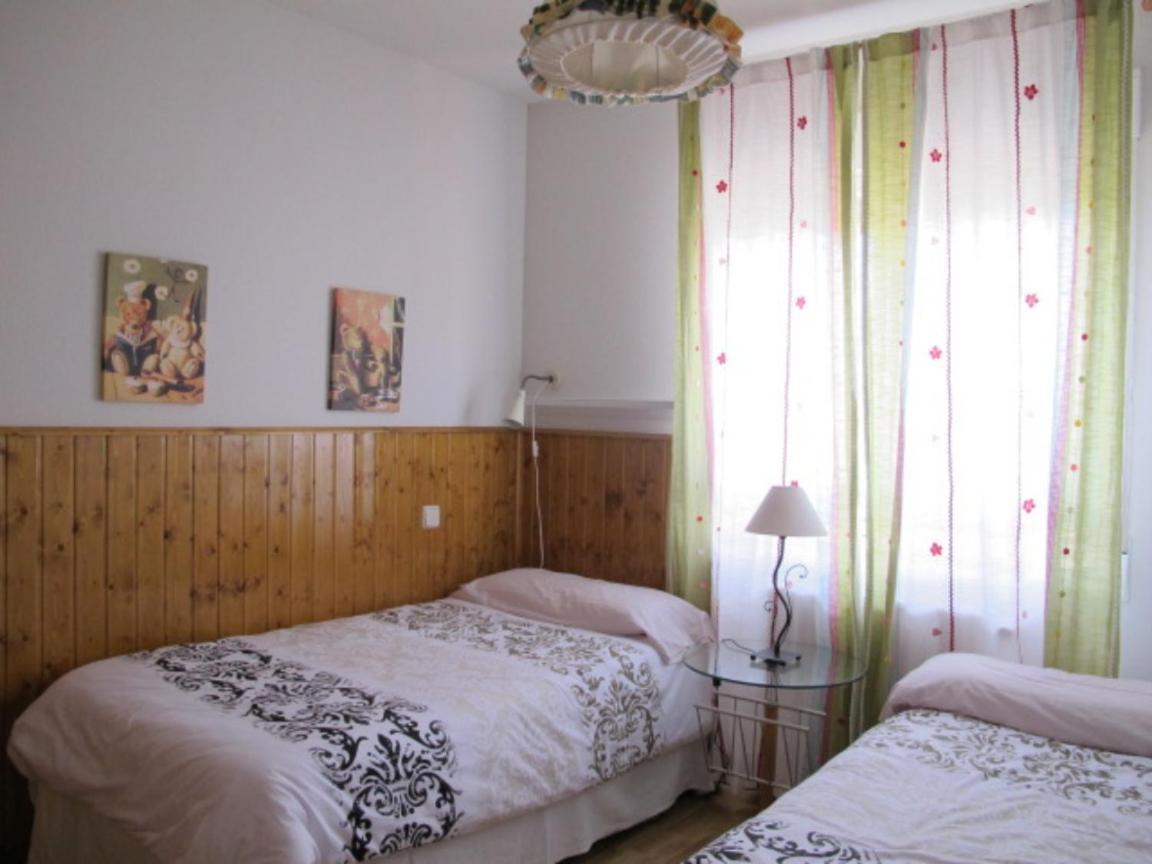 Casa de cuatro habitaciones