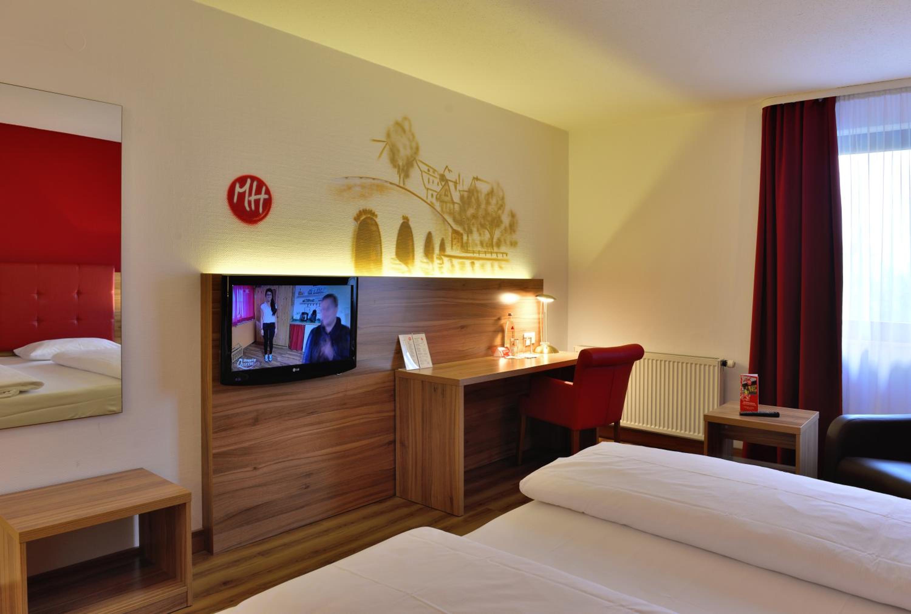 Business Double Room - Photo 3