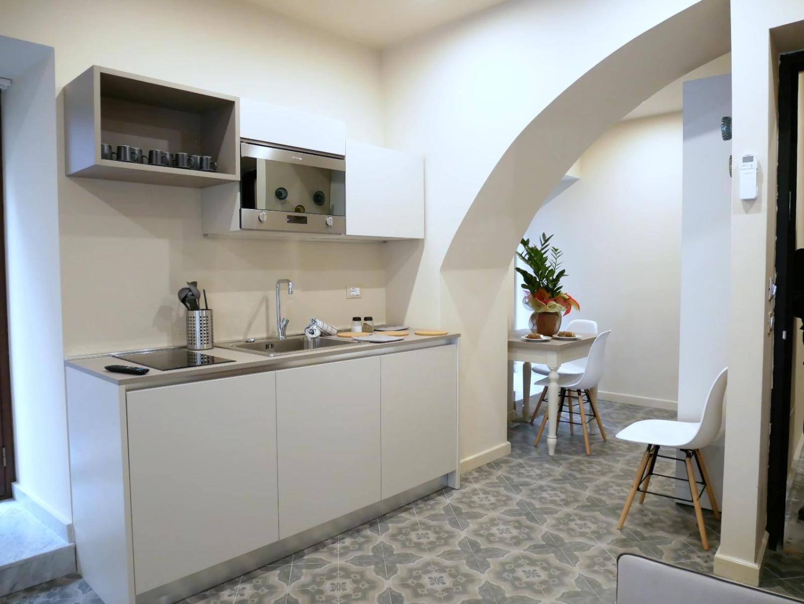 One-Bedroom Apartment - Photo 7