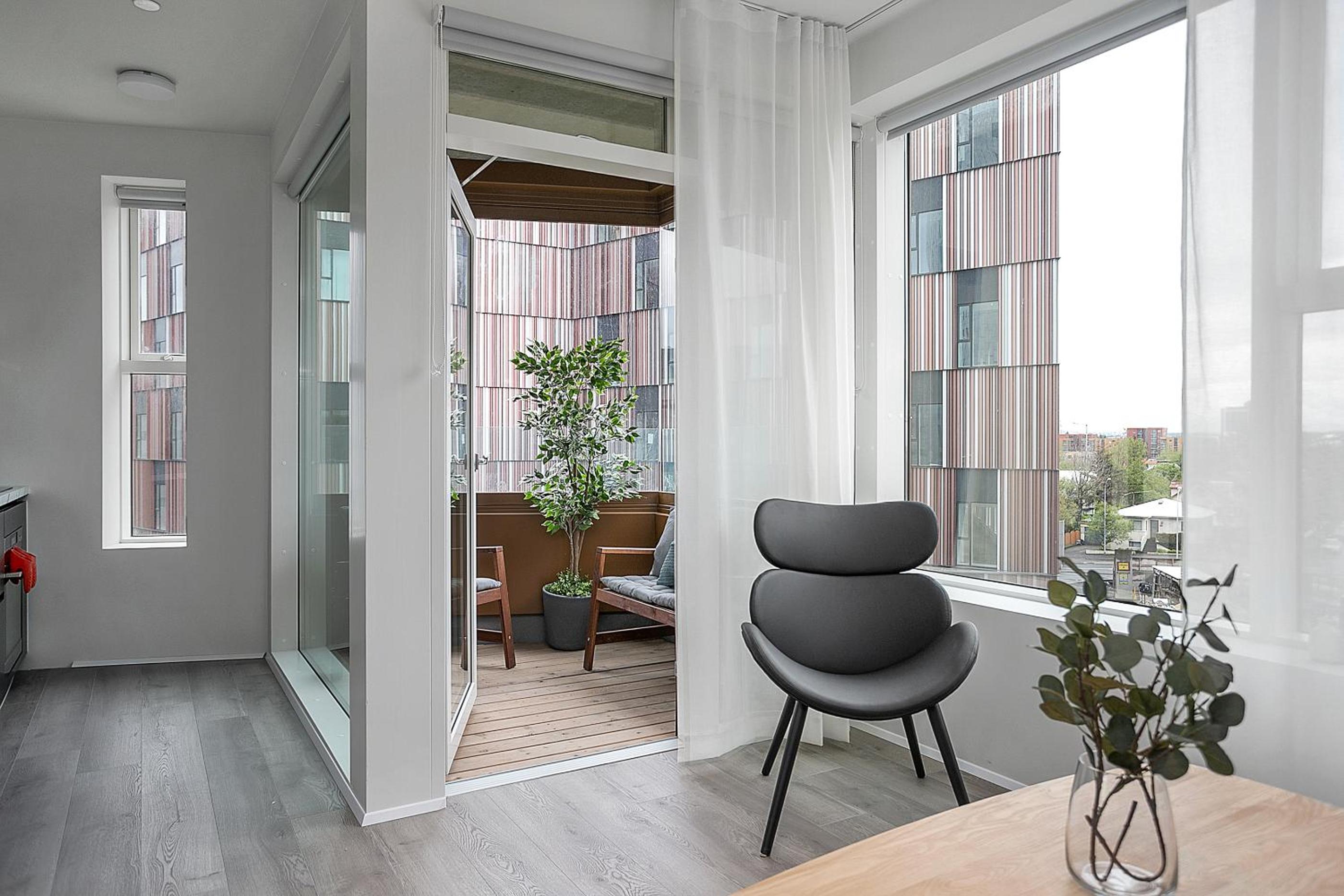 One-Bedroom Apartment with Balcony - Photo 9