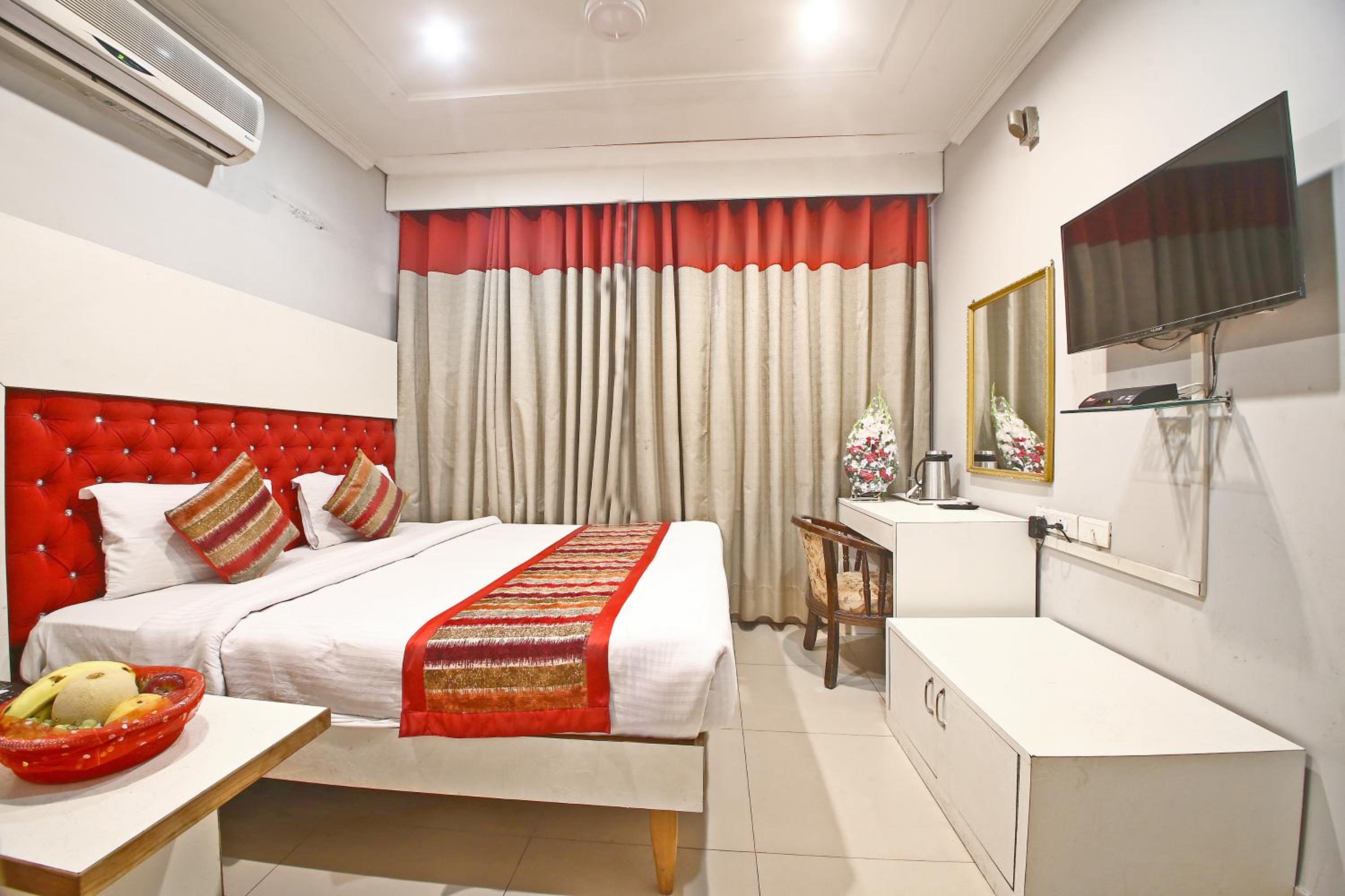 Deluxe Double Room - Photo 3
