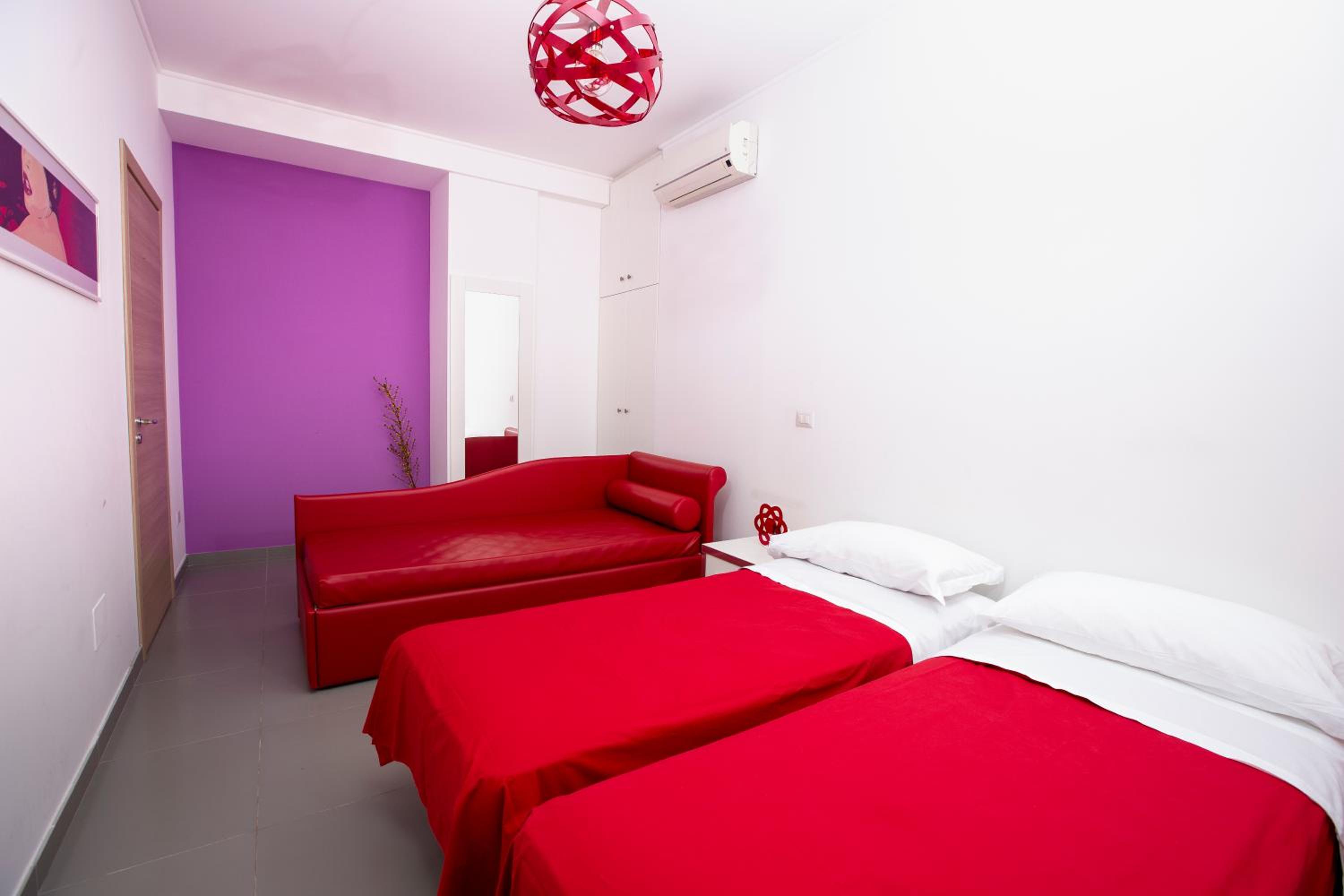 Two-Bedroom Apartment photo 3