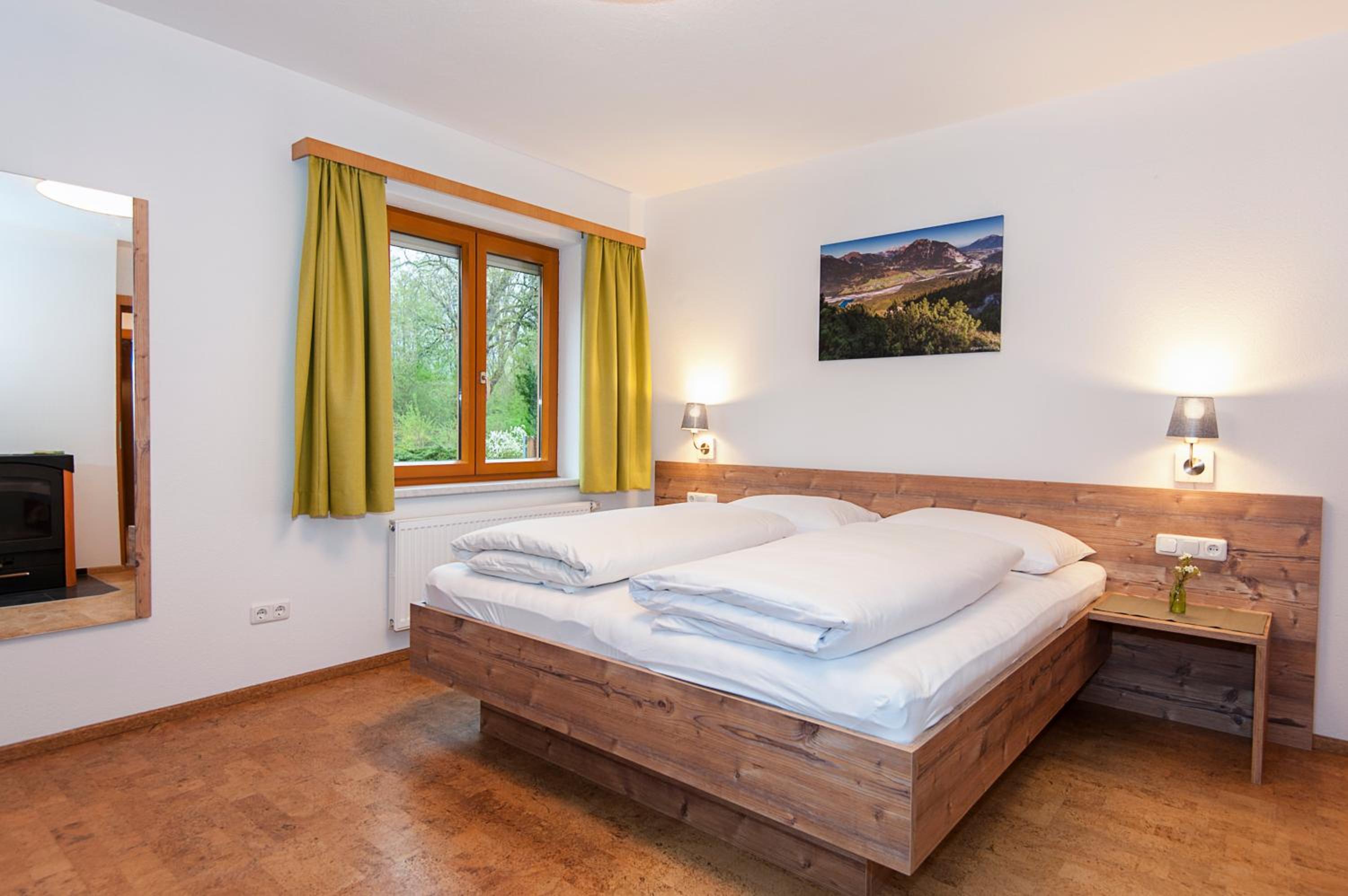 Large Double Room photo 1