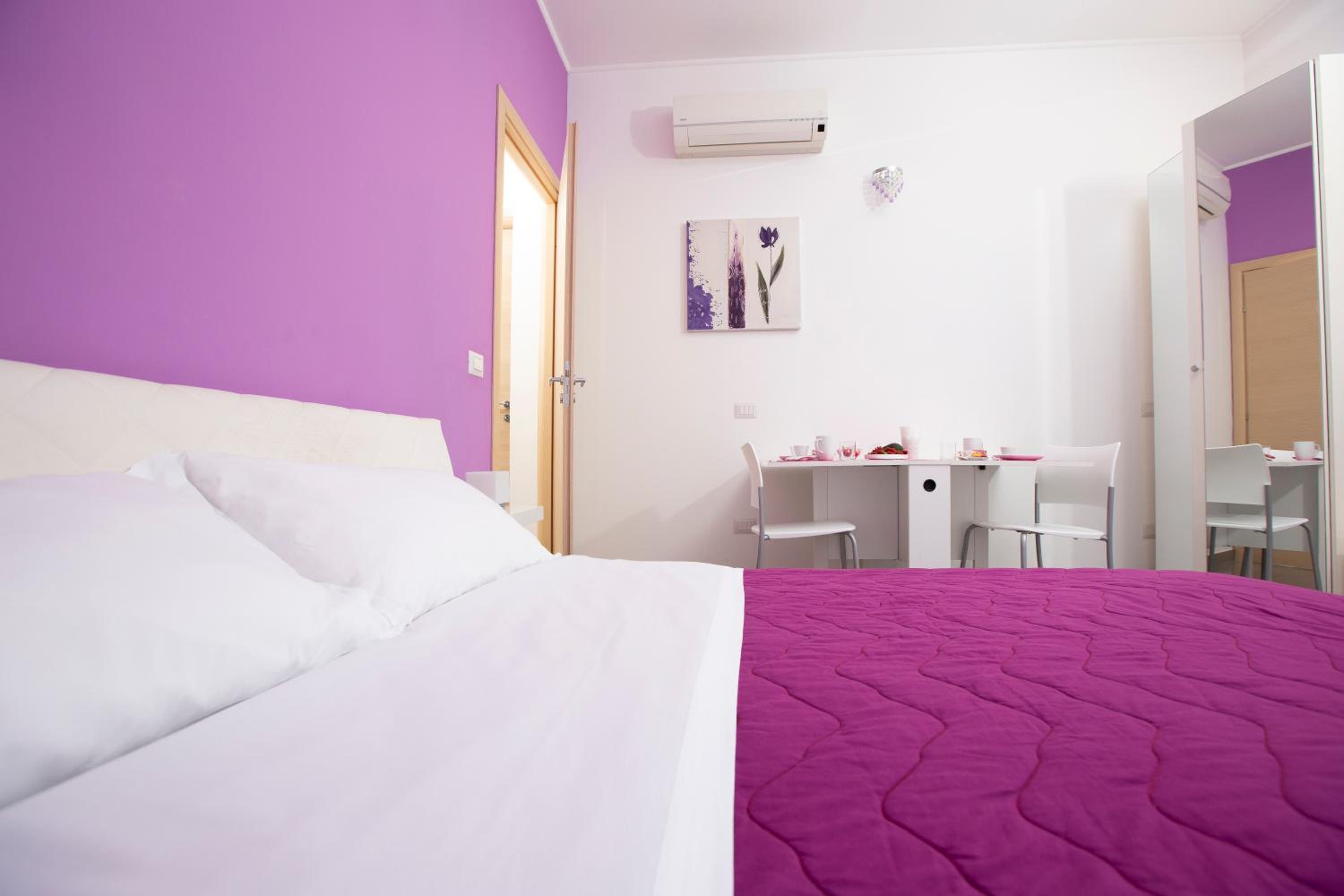 Economy Double or Twin Room photo 2