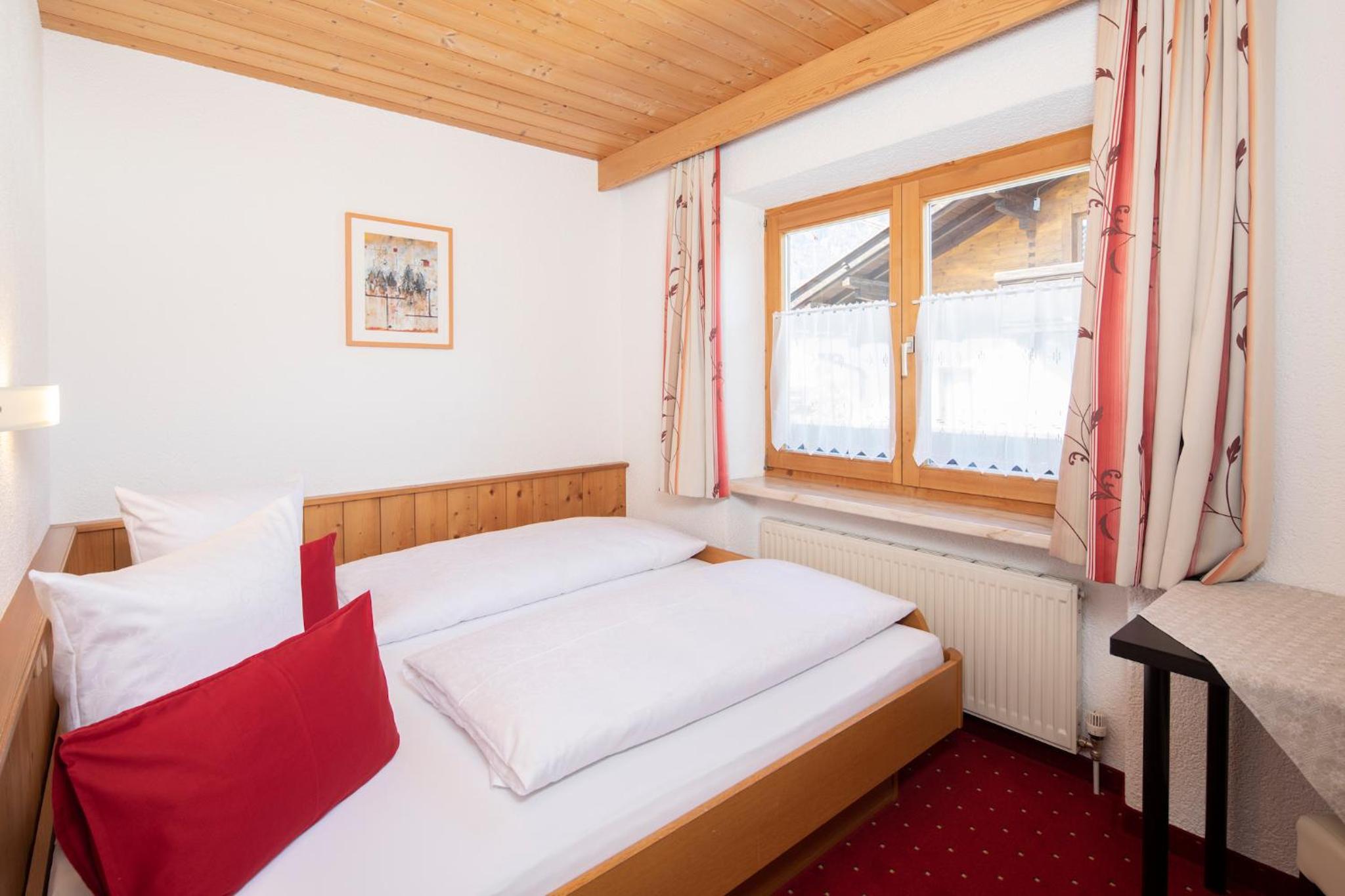 Standard Two-Bedroom Apartment with Balcony photo 1