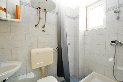 Double Room with Balcony photo 3