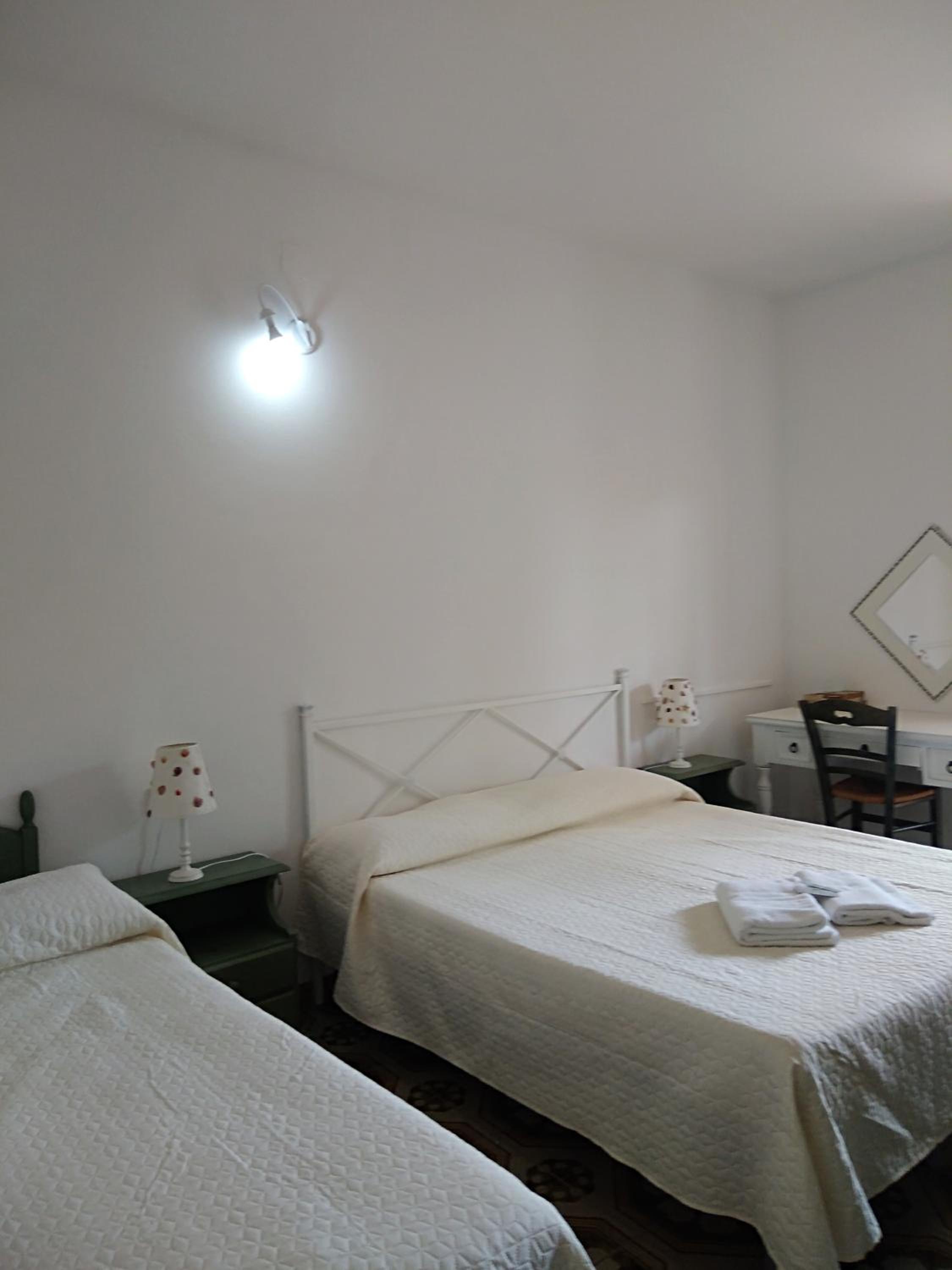 Triple Room with Private Bathroom