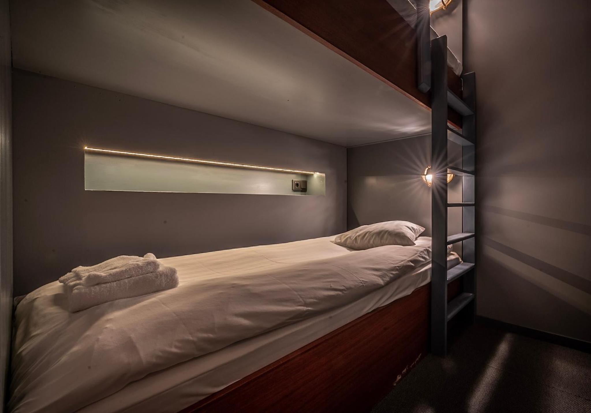 Family Room without Window