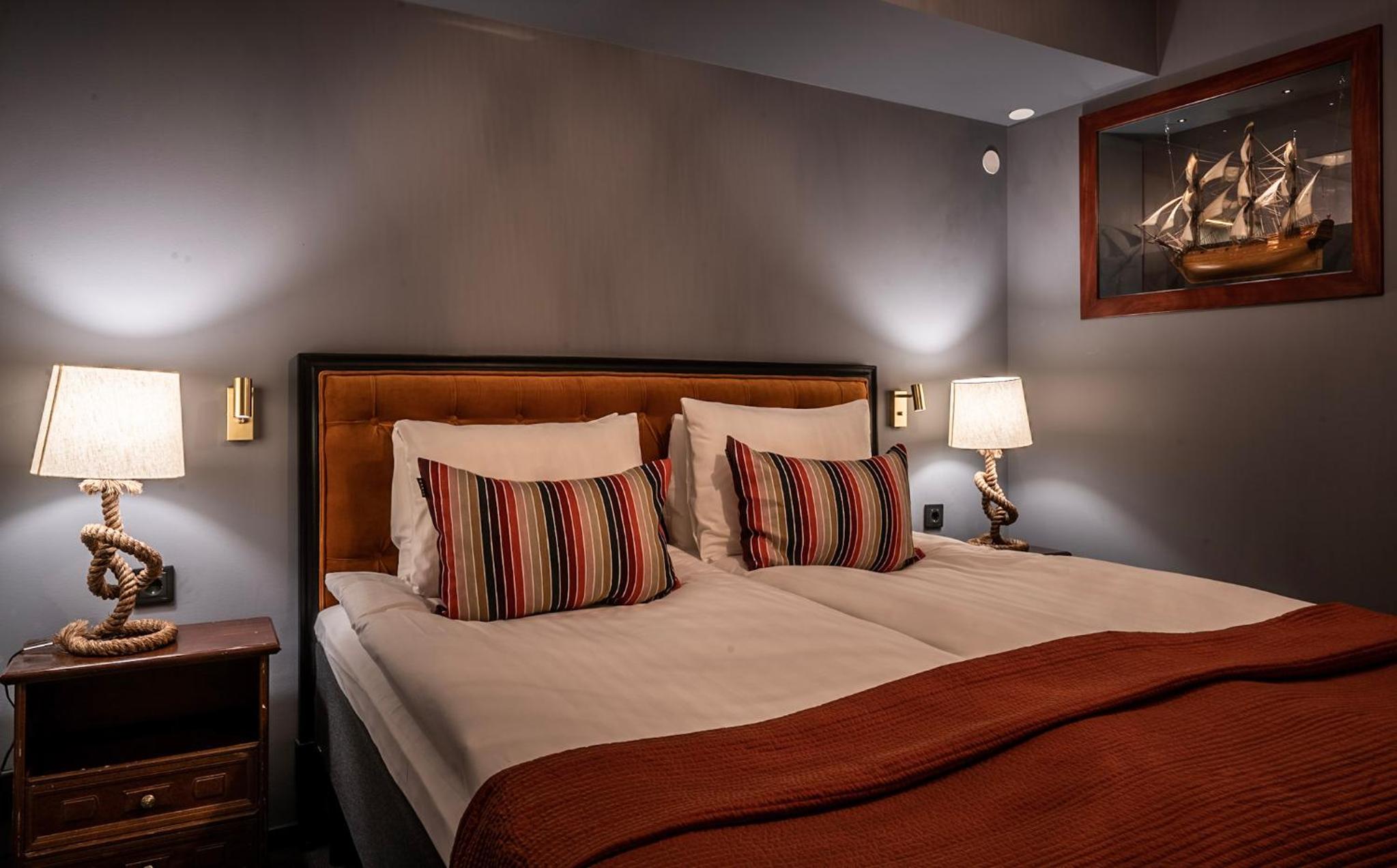 Family Room without Window