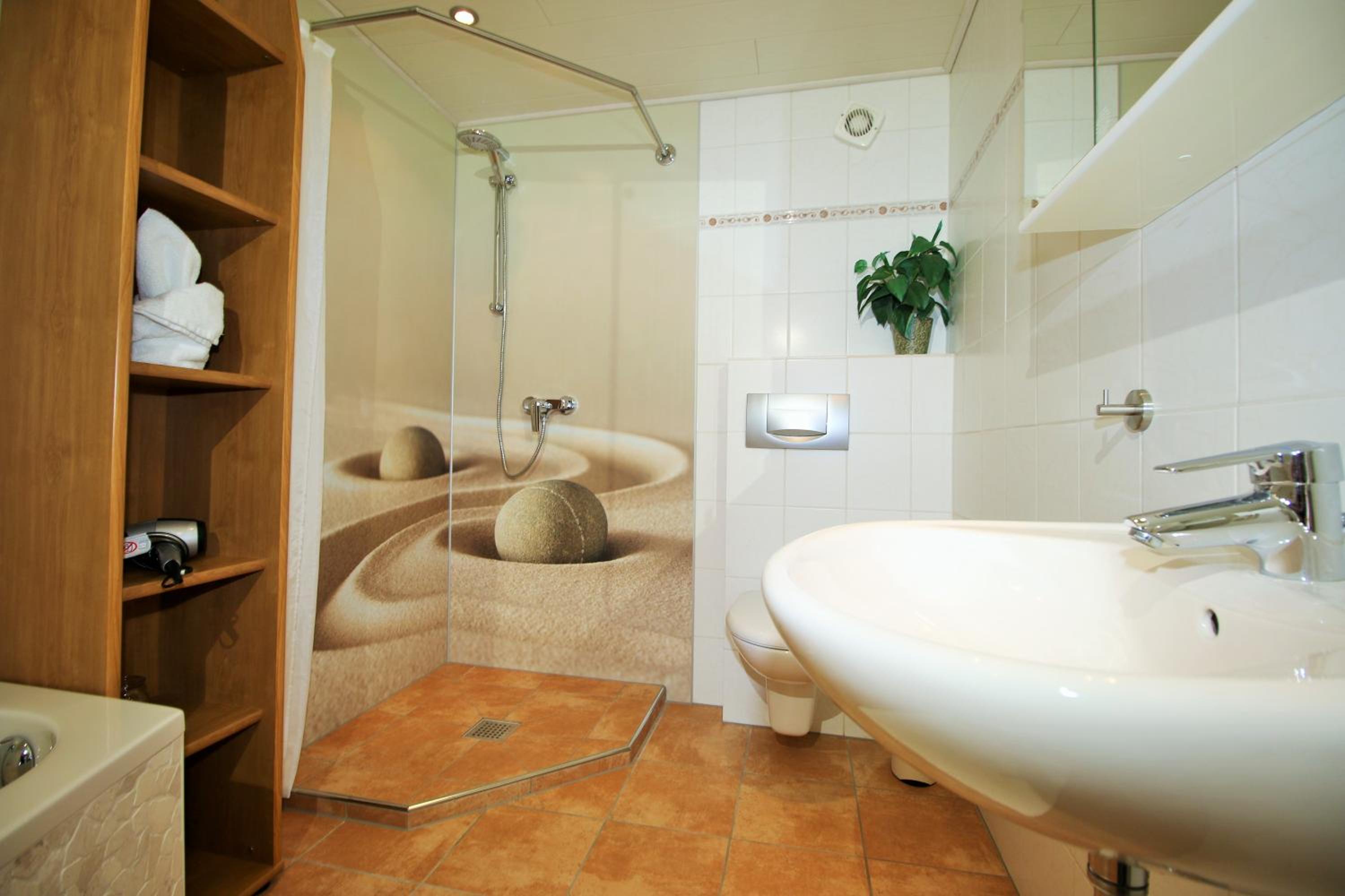 Apartment - Split Level photo 2