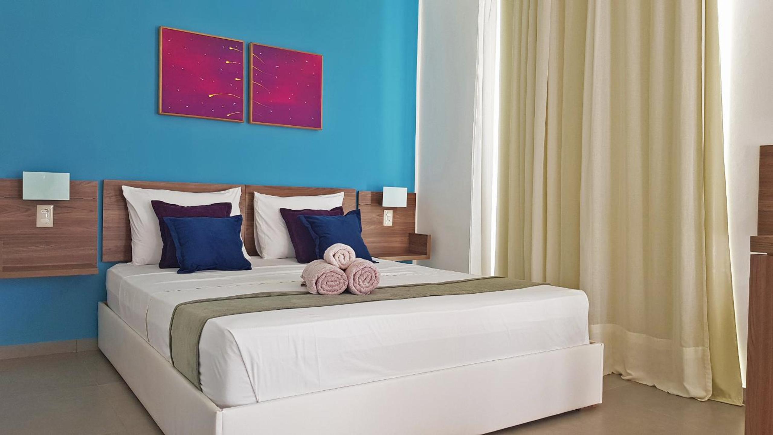 Superior Suite - Photo 9