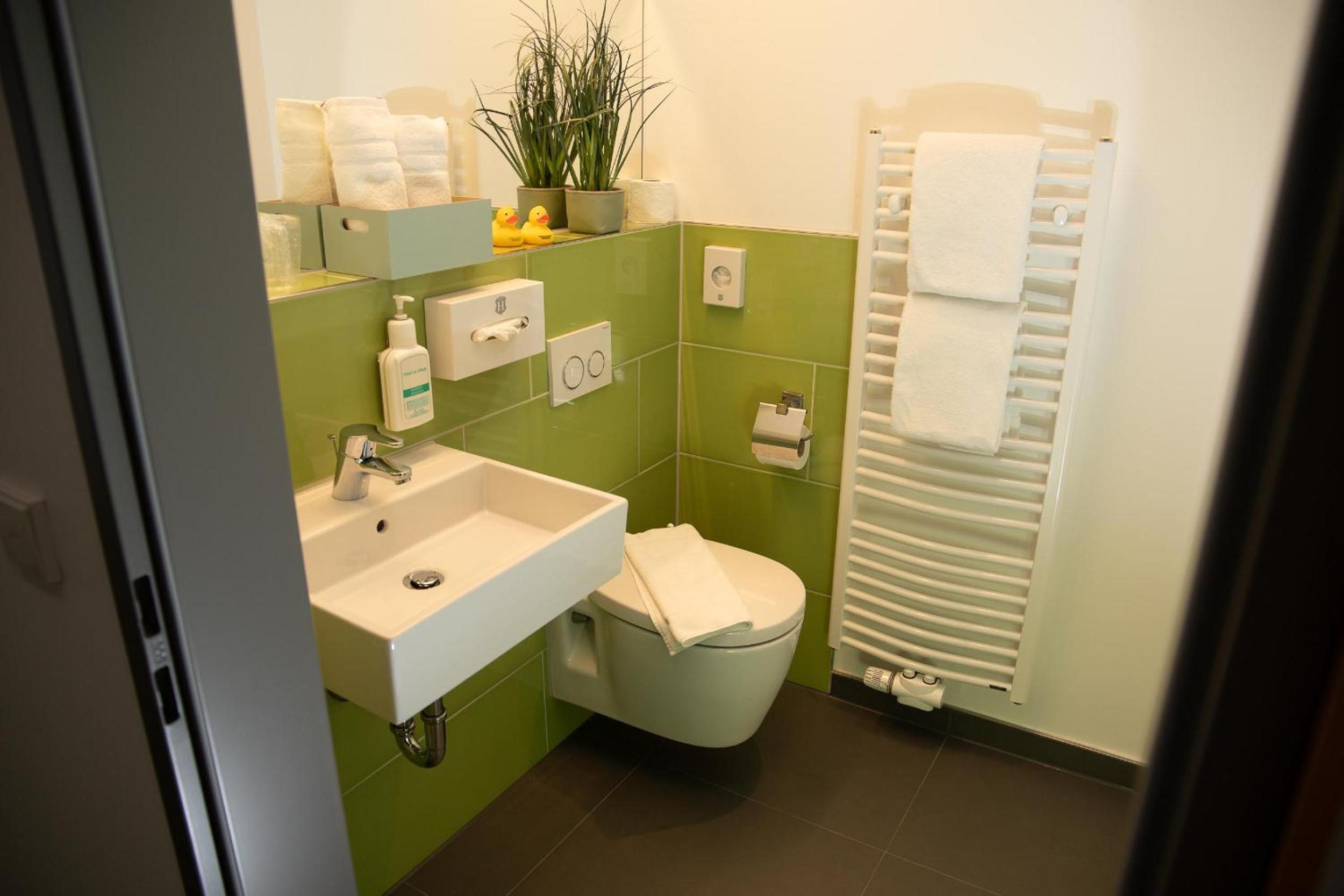 Deluxe Double Room with Balcony - Photo 2