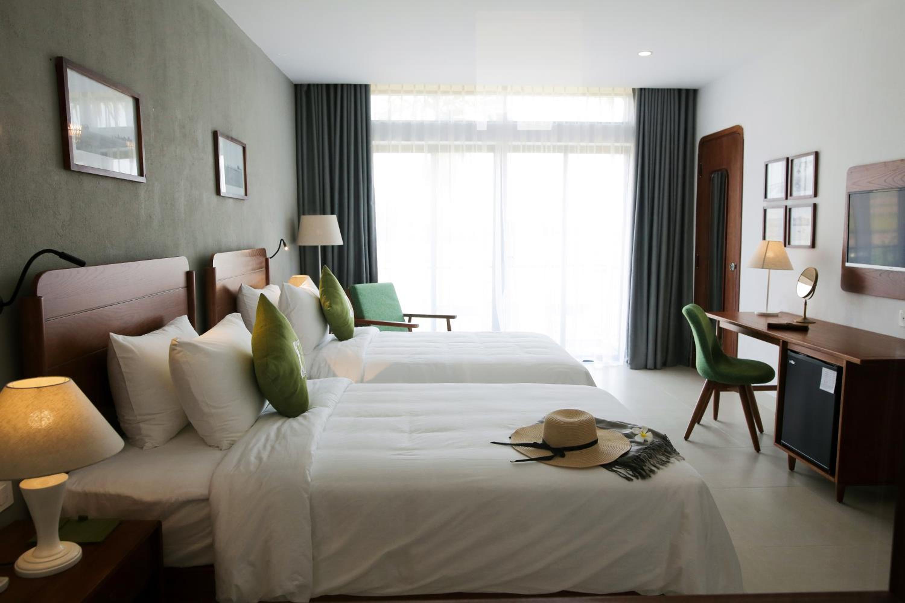 Deluxe Double or Twin Room Rice field View with Balcony  - Photo 9