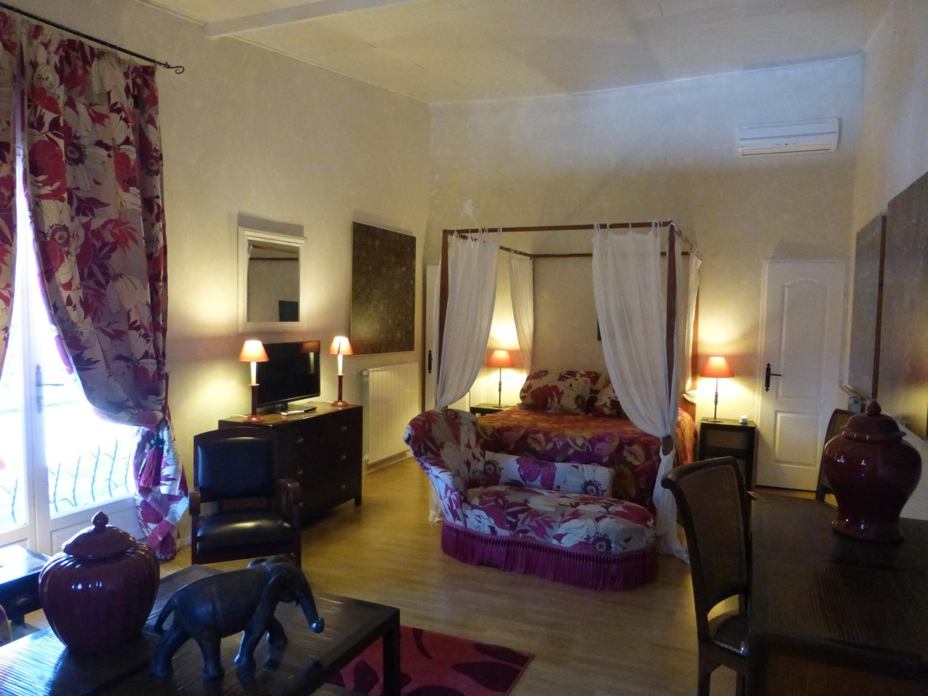 Premium Quadruple Room - Photo 4