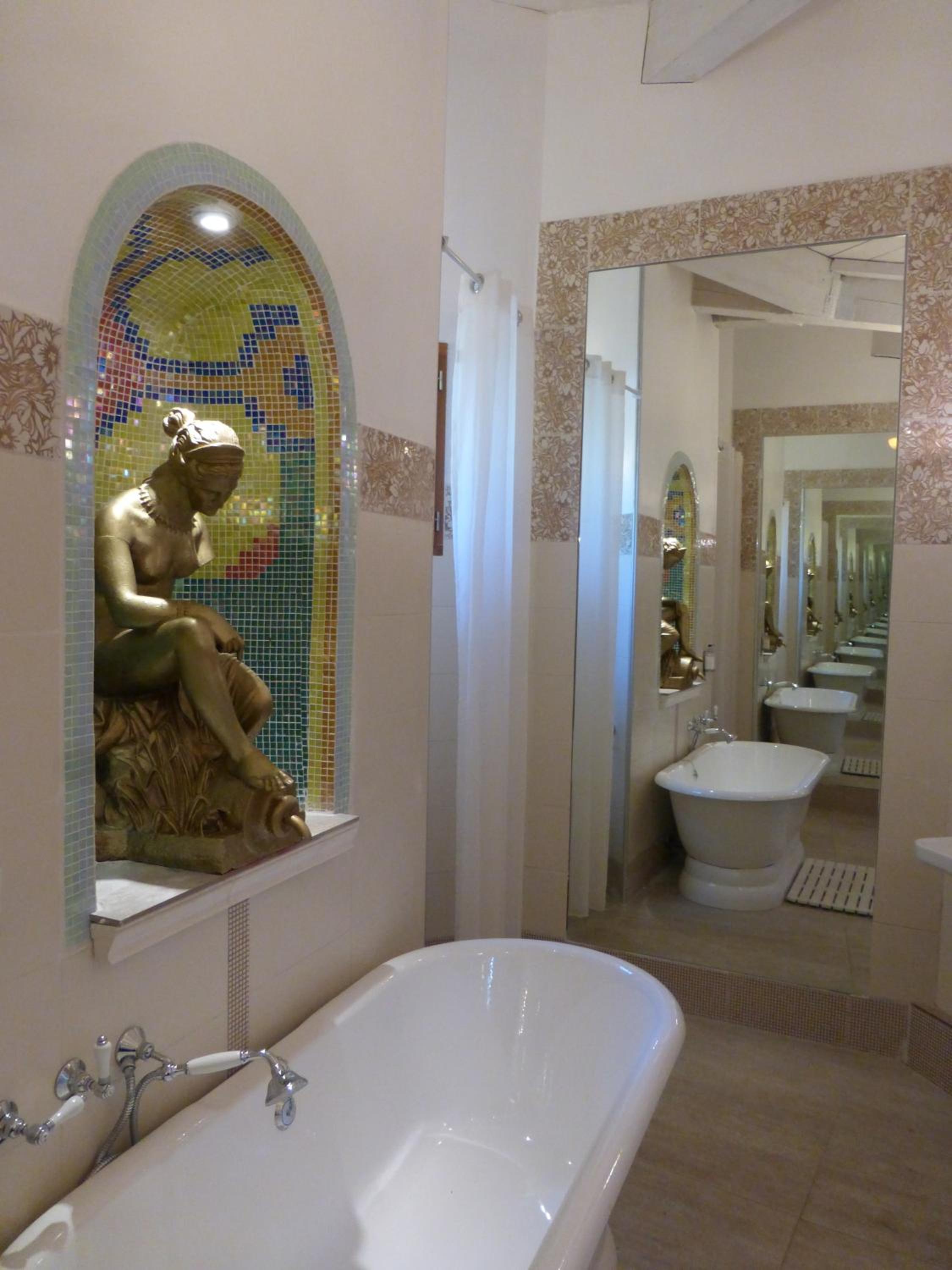 Deluxe Quadruple Room - Photo 2