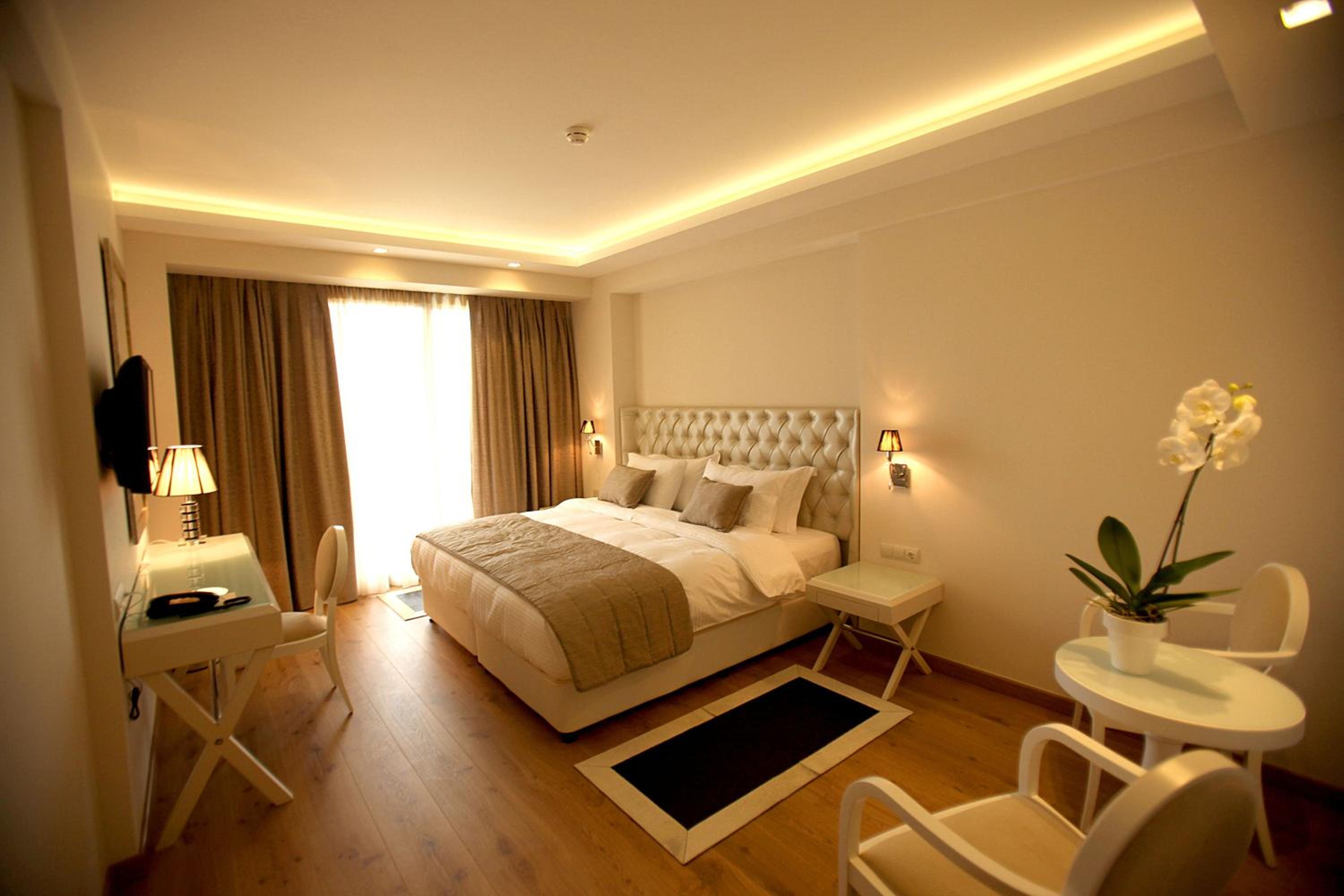 Double or Twin Room - Photo 1