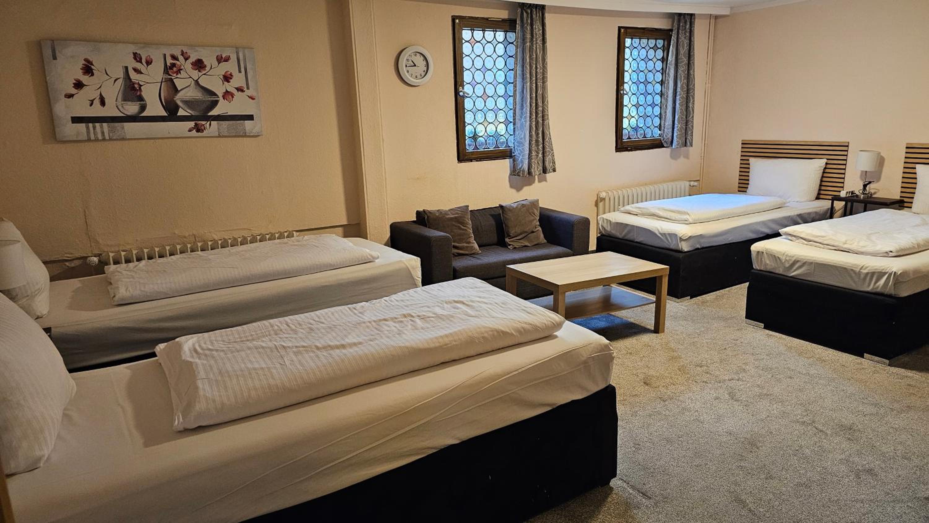 Economy Quadruple Room