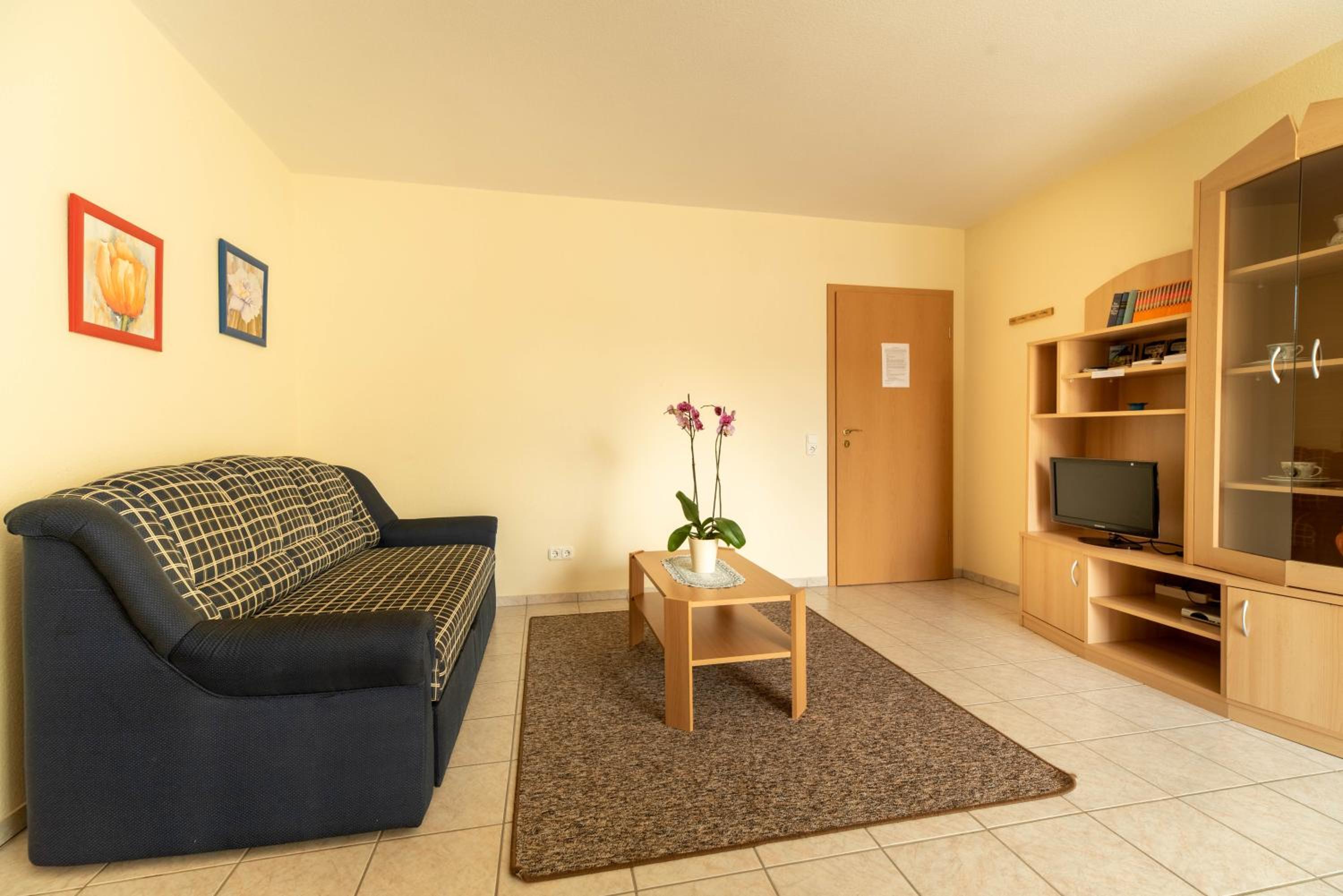 Family Apartment photo 3