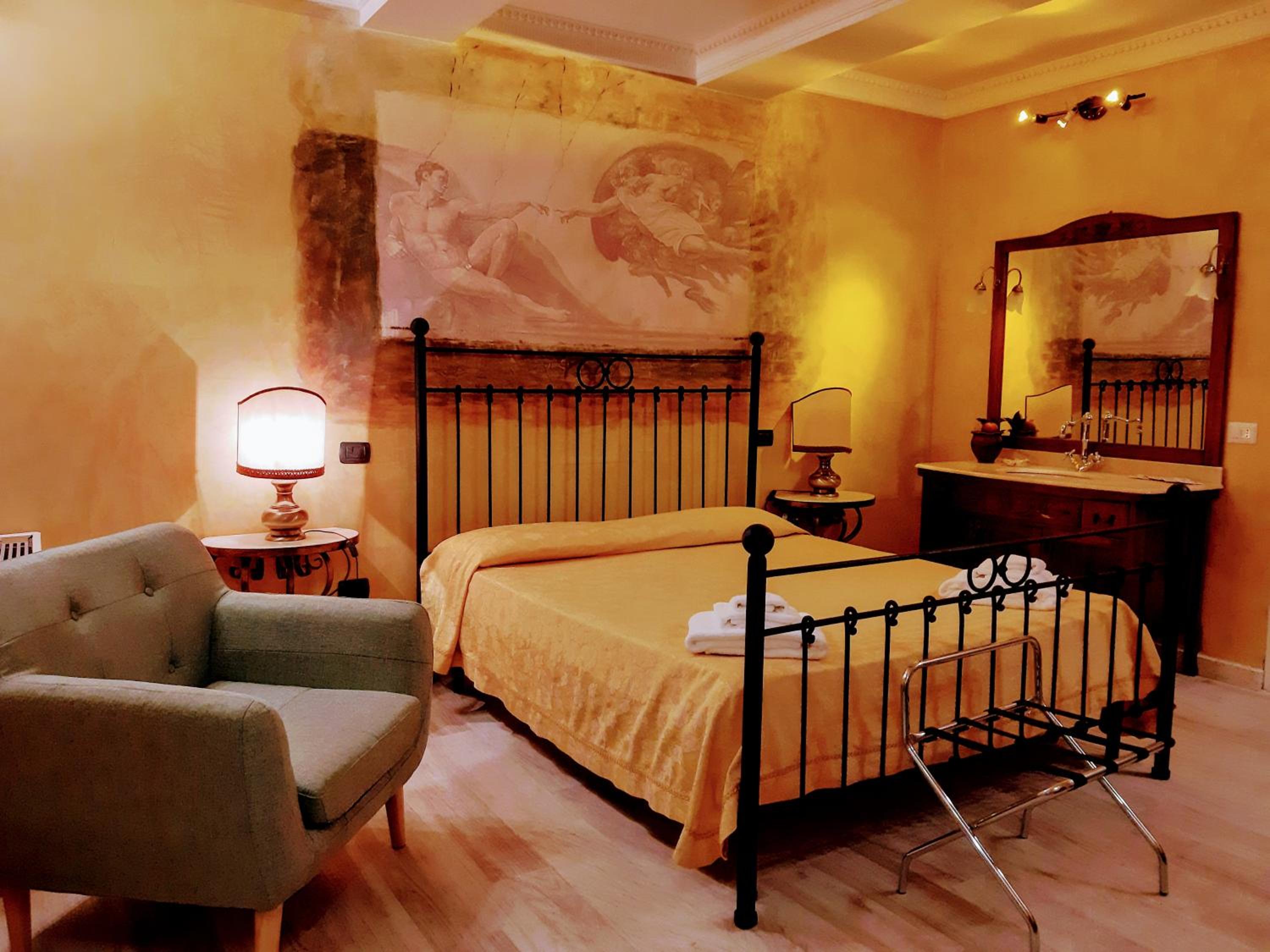 Quadruple Room - Photo 8