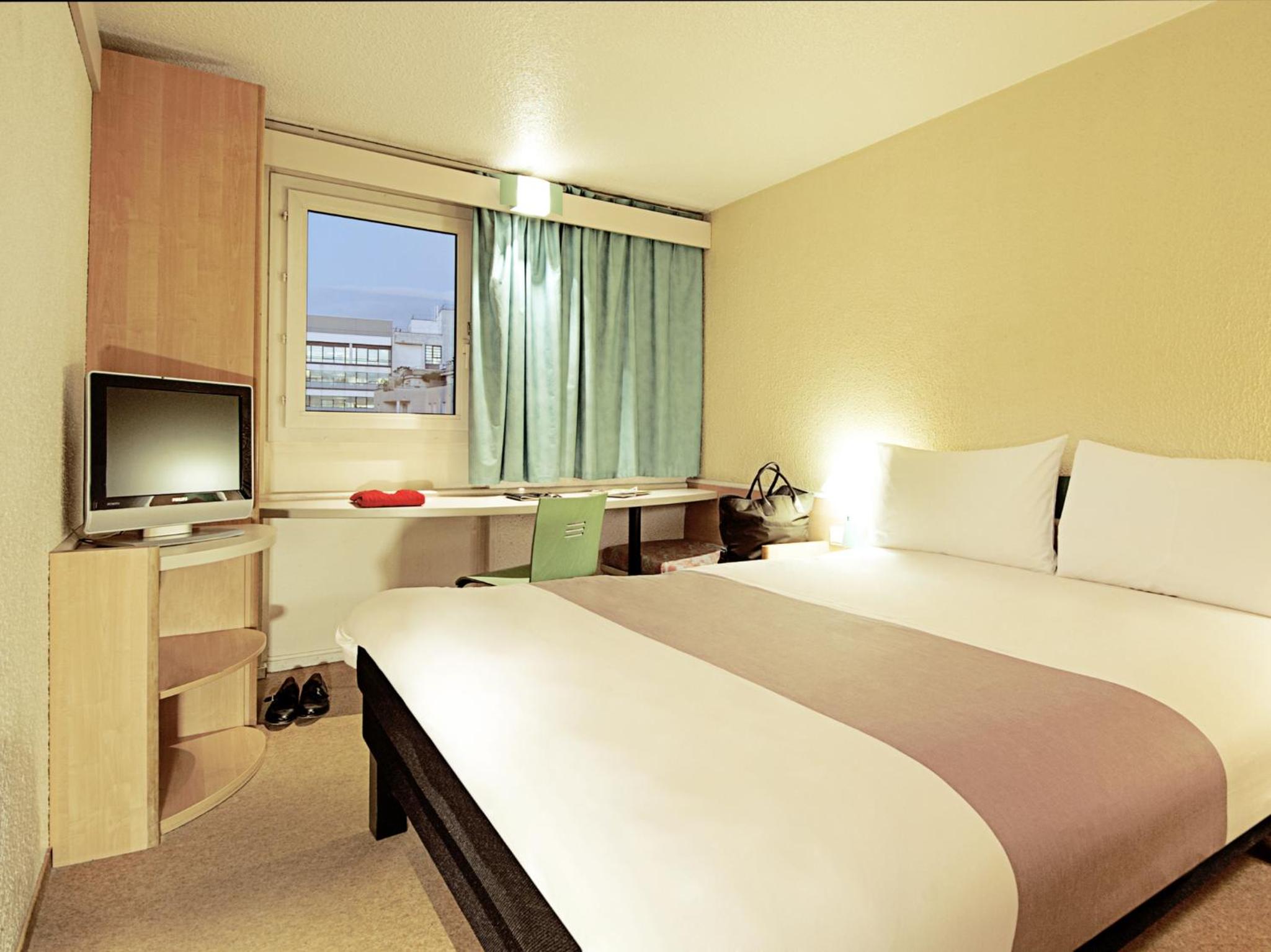 Standard Double Room photo 2