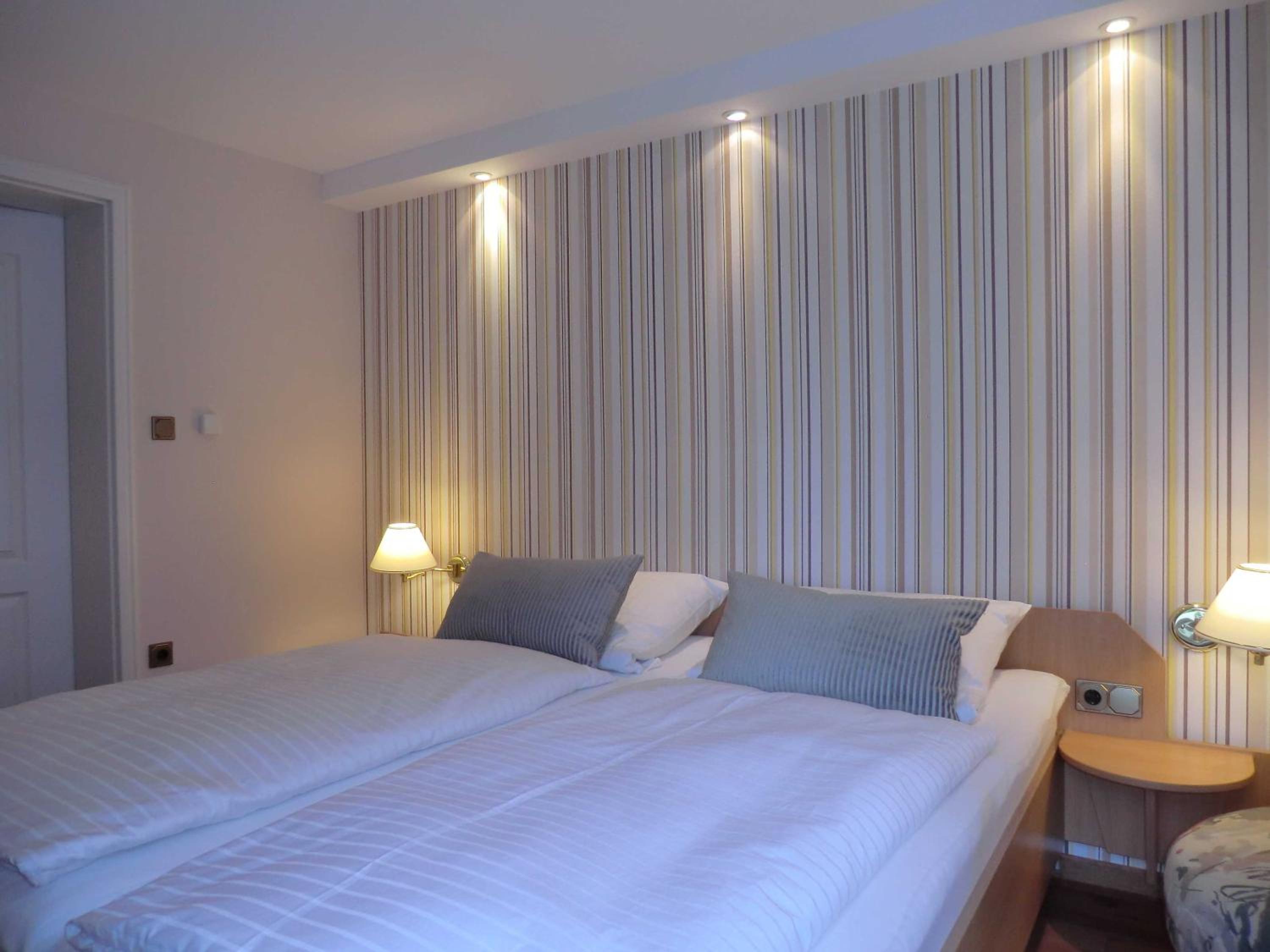 Two-Bedroom Apartment with Two Bathrooms - Photo 12