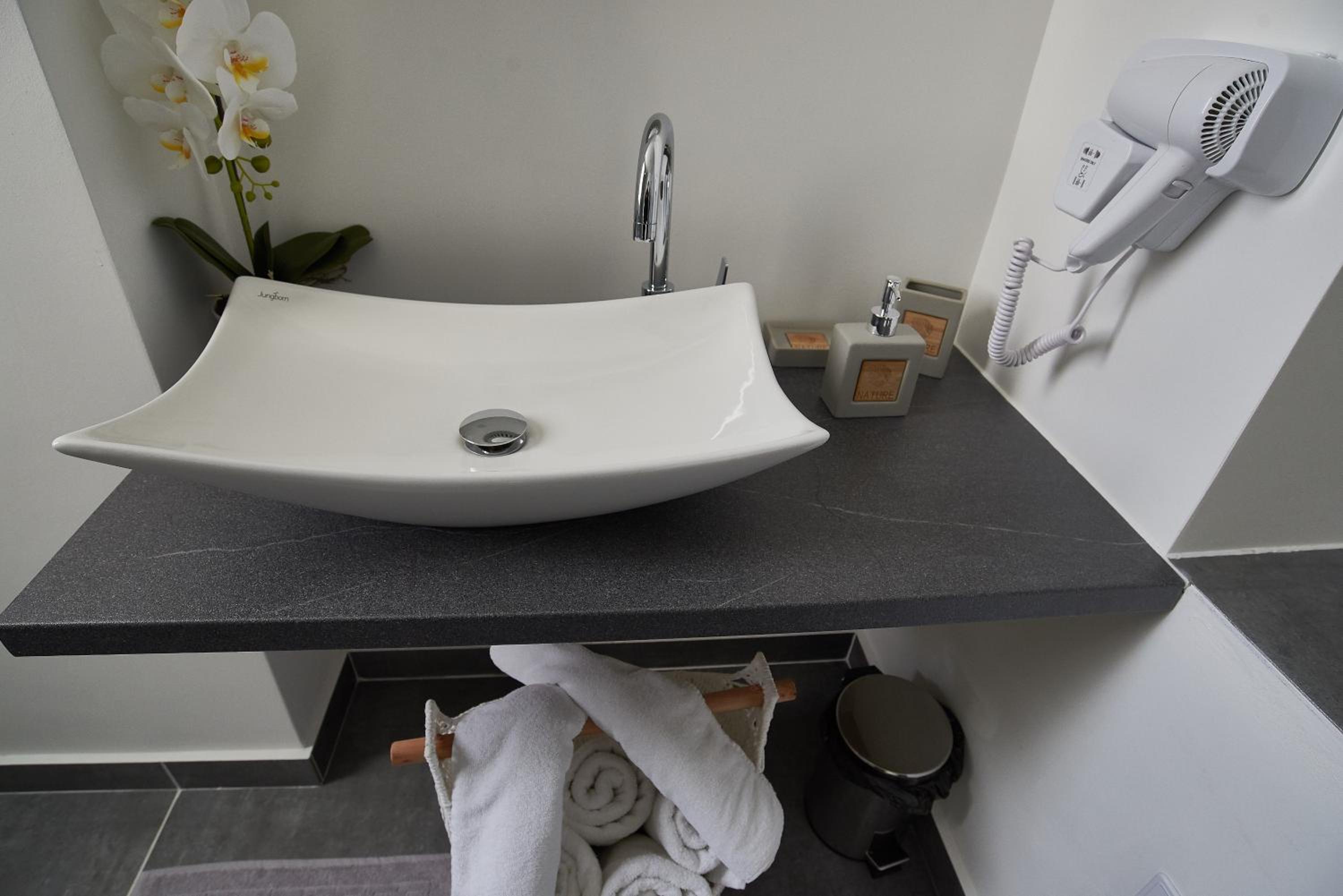 Superior Apartment - Photo 19