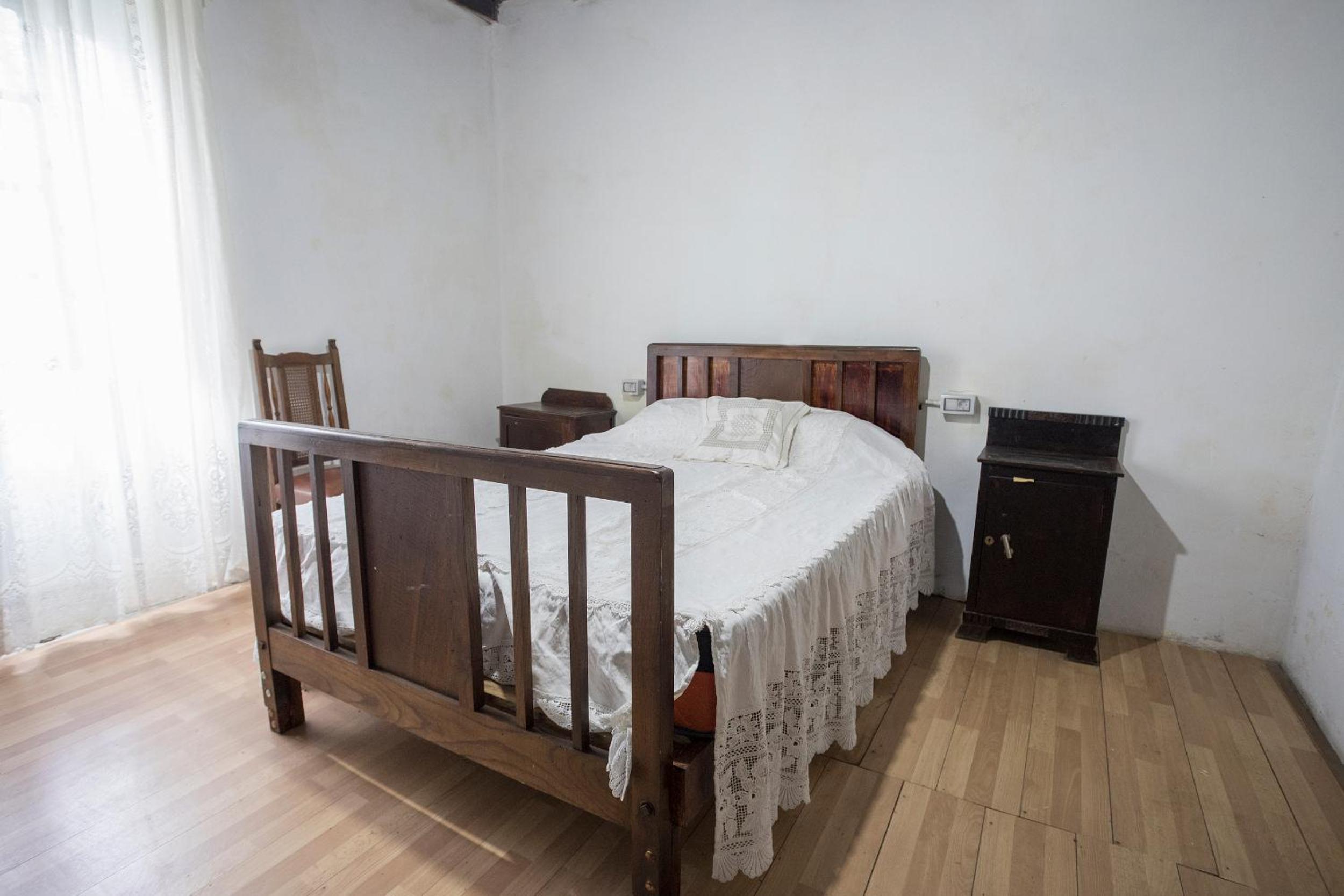 Double Room - Photo 4