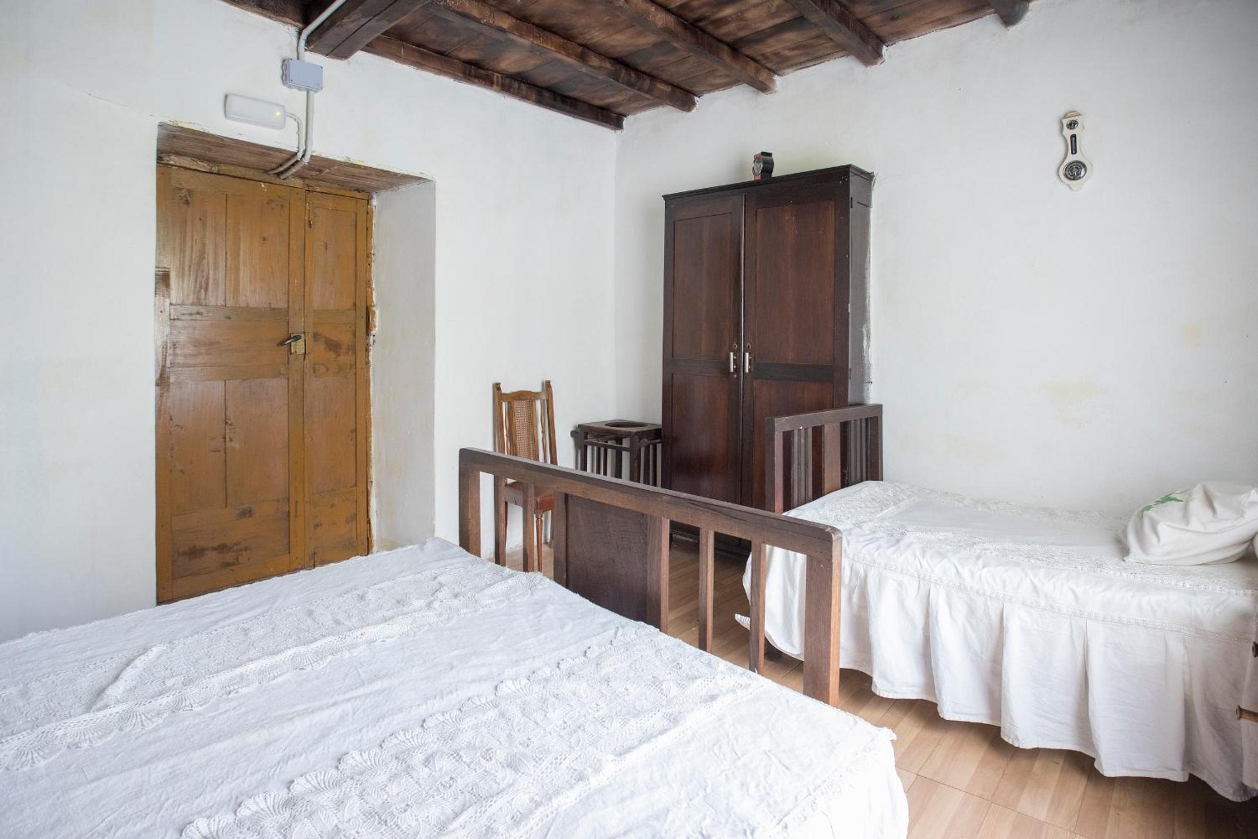 Twin Room - Photo 4