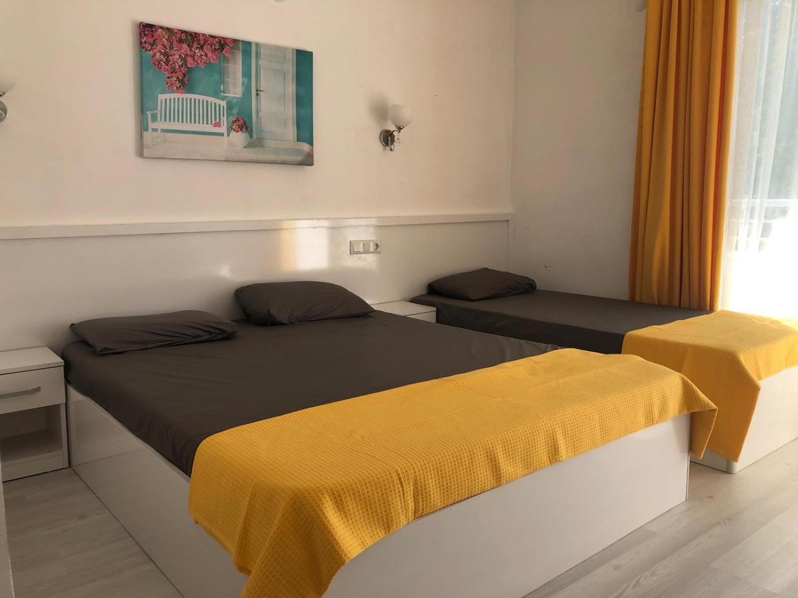 Triple Room photo 1
